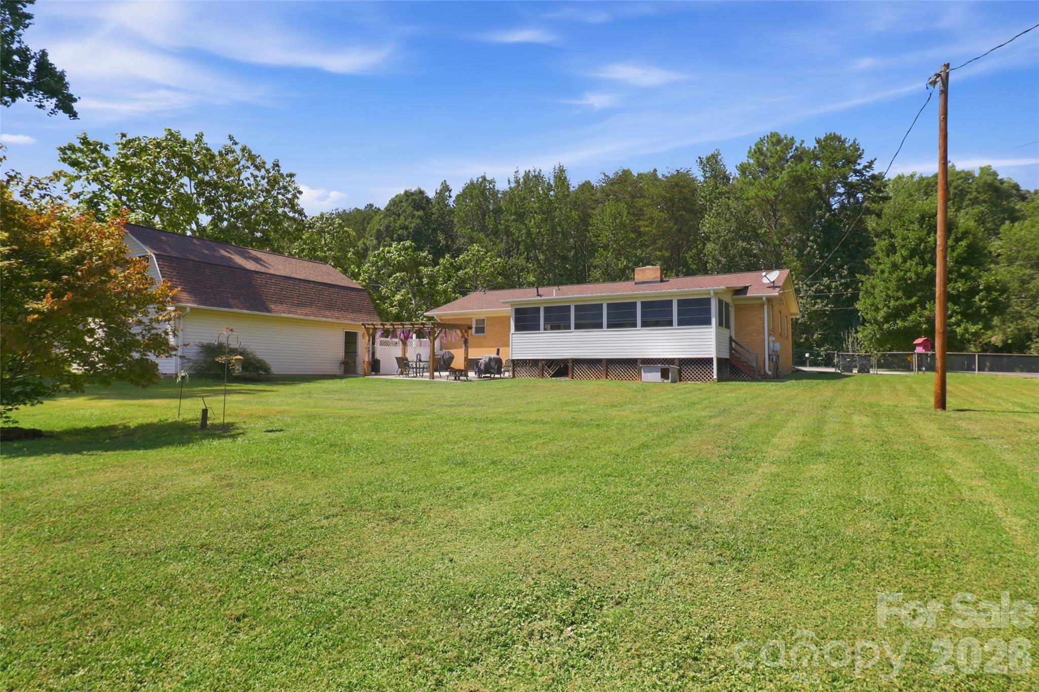724 Hillcrest Drive — Bessemer City
