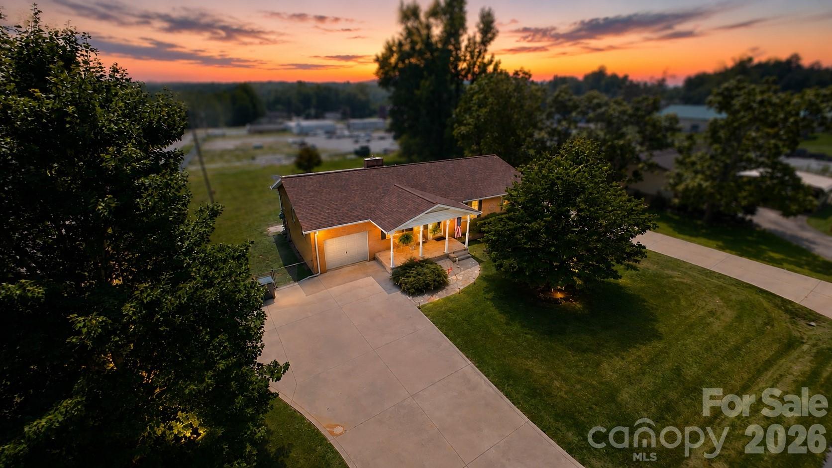 724 Hillcrest Drive — Bessemer City