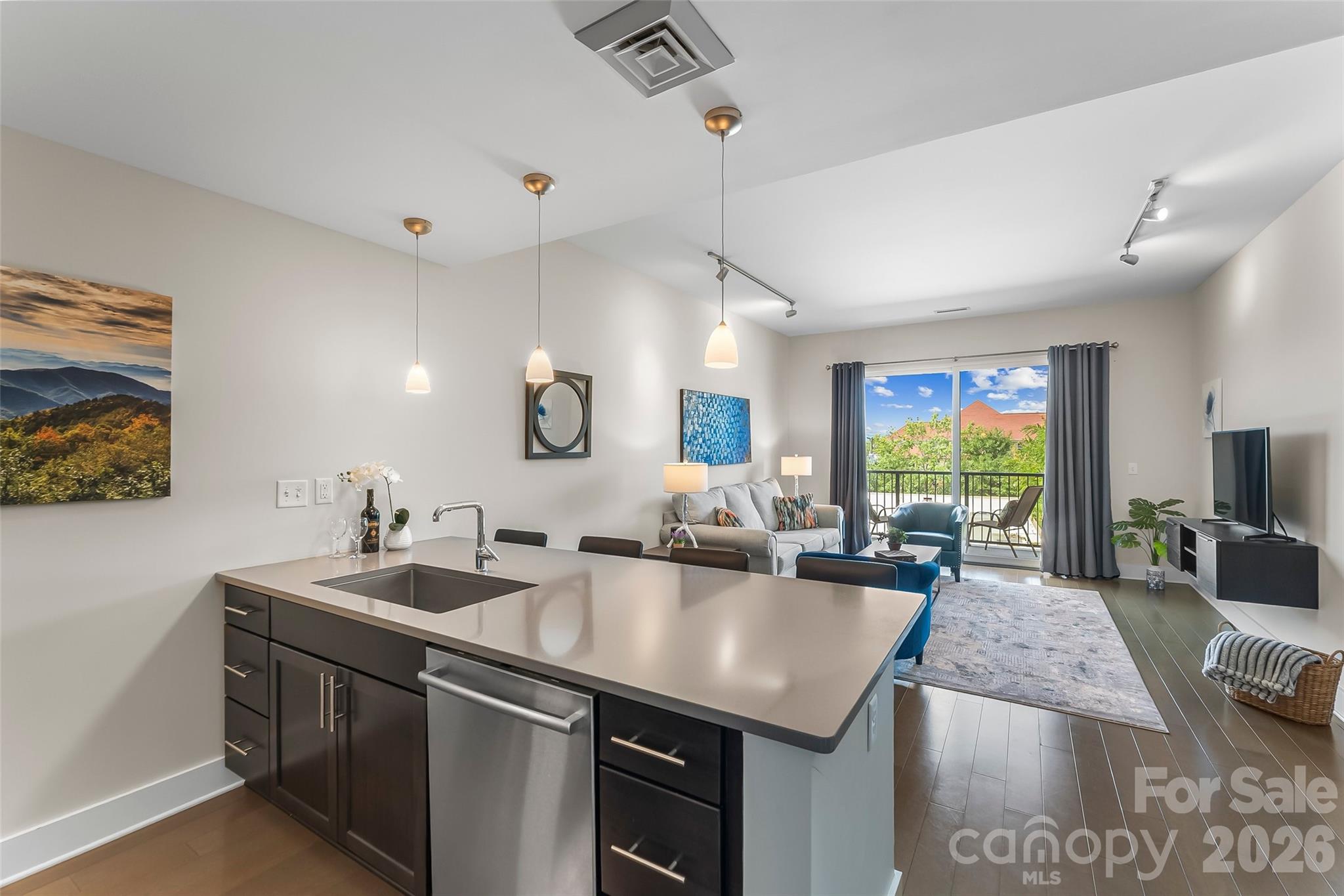 45 Asheland Avenue #401 — Asheville