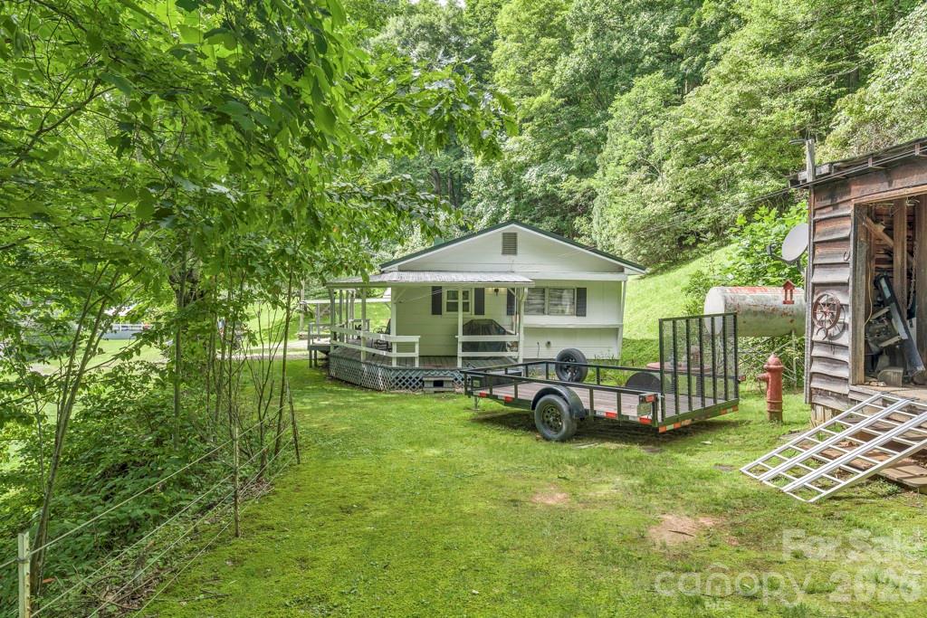 2850 Henson Creek Road — Newland