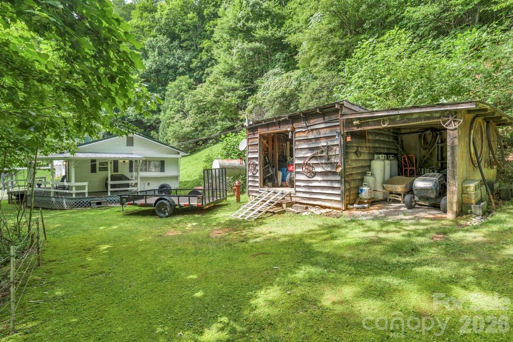 2850 Henson Creek Road — Newland