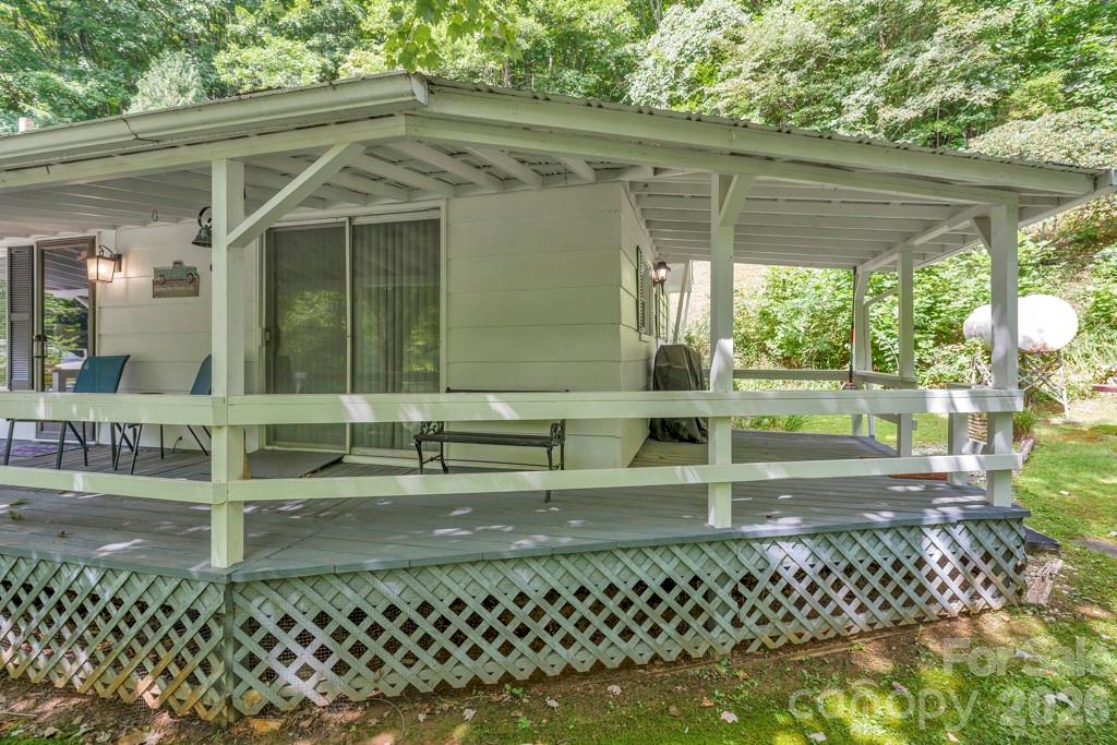 2850 Henson Creek Road — Newland