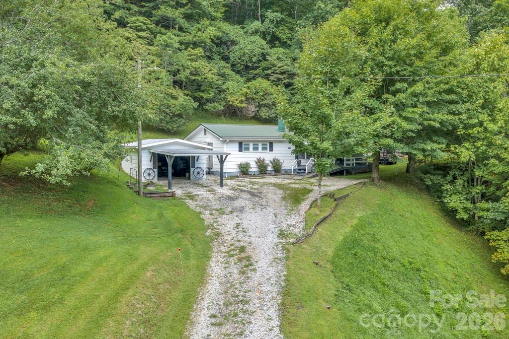2850 Henson Creek Road — Newland