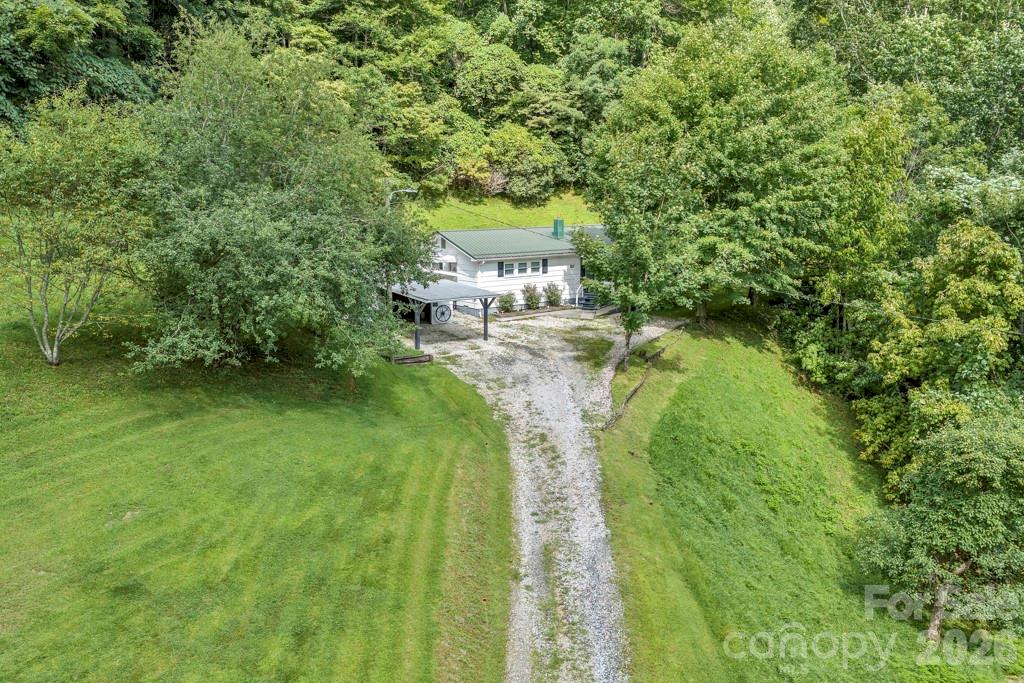 2850 Henson Creek Road — Newland
