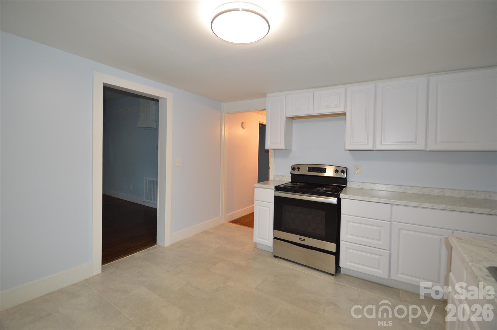 30 Porter Street — Tryon