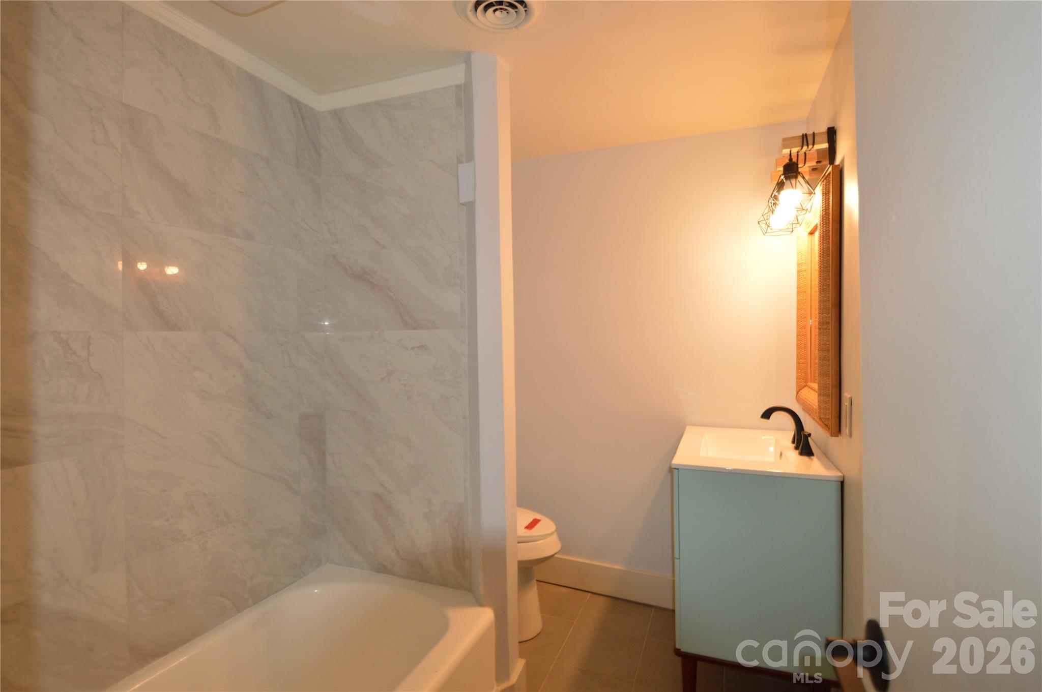 30 Porter Street — Tryon