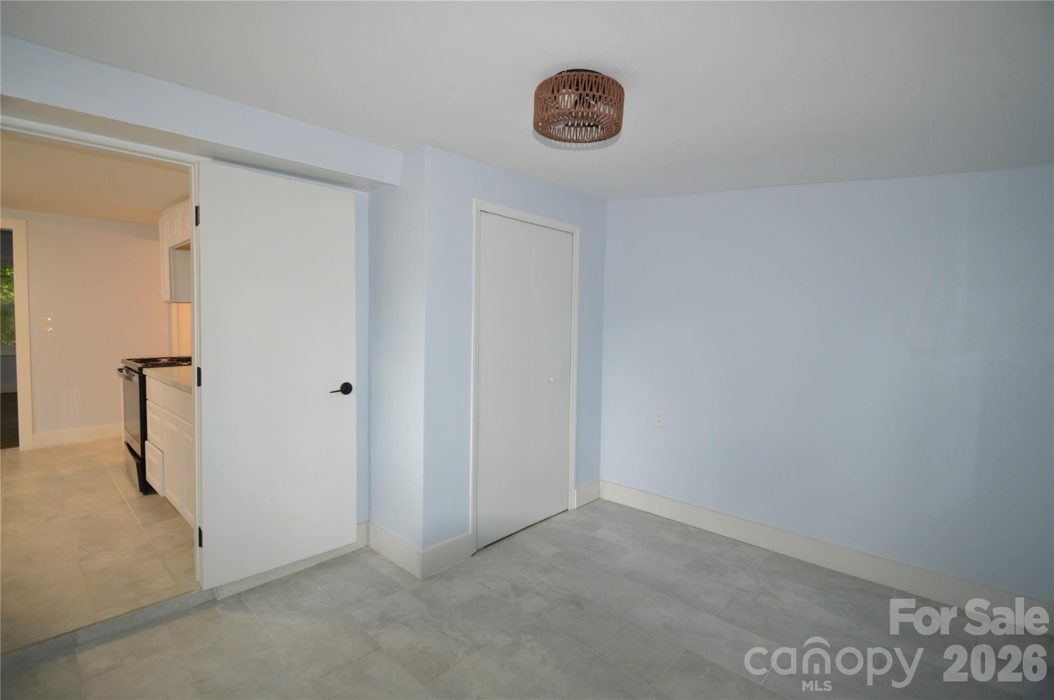 30 Porter Street — Tryon