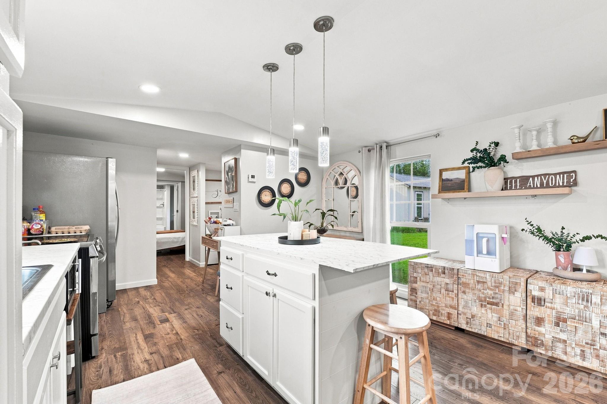1433 Oakbrook Lane — Denver