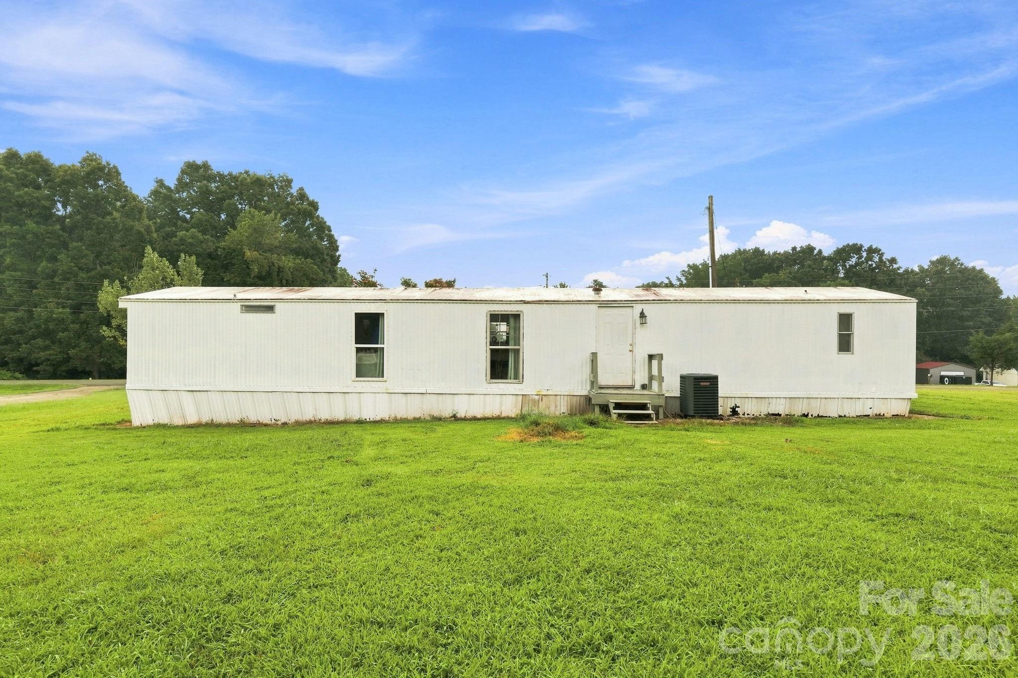 1433 Oakbrook Lane — Denver