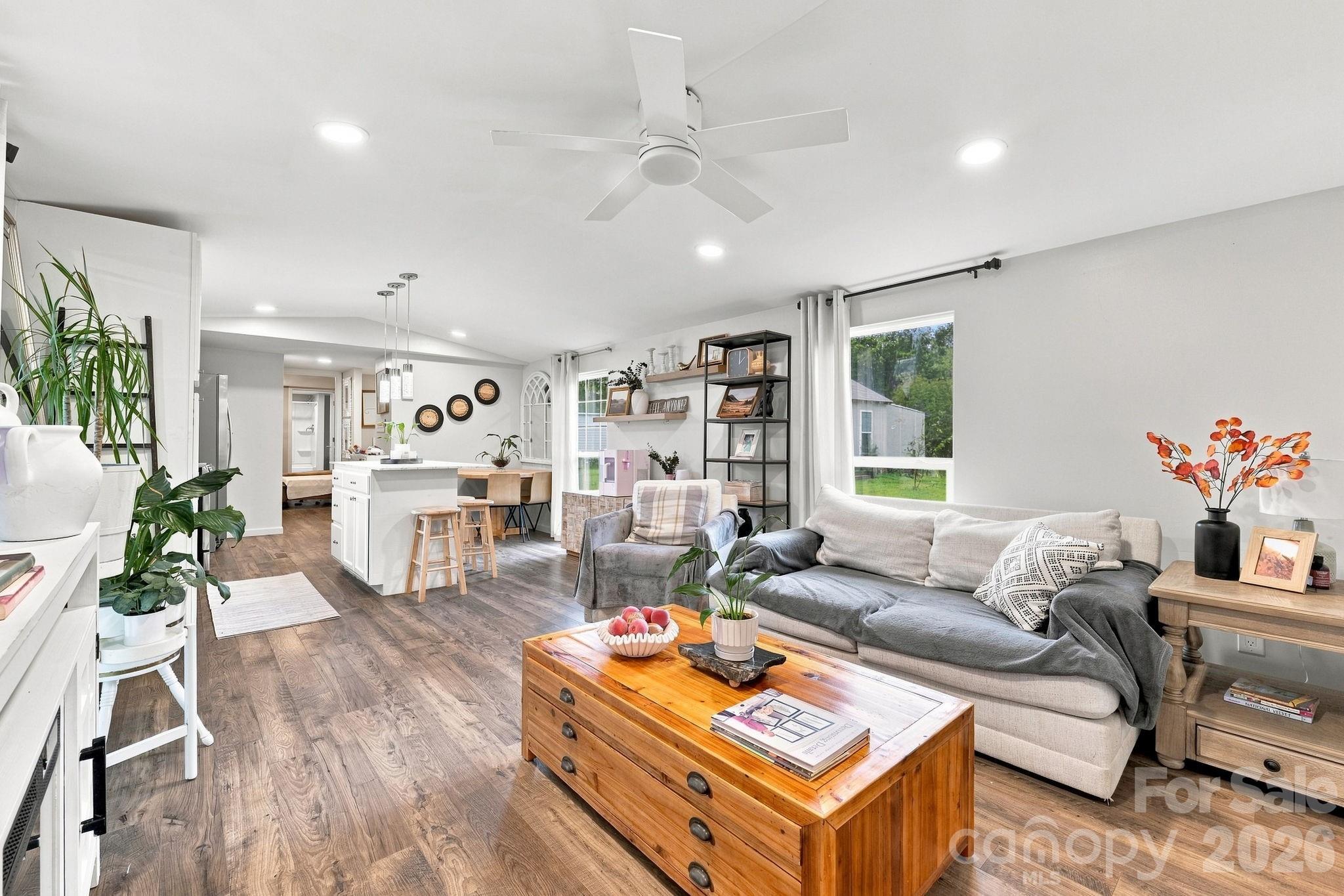 1433 Oakbrook Lane — Denver