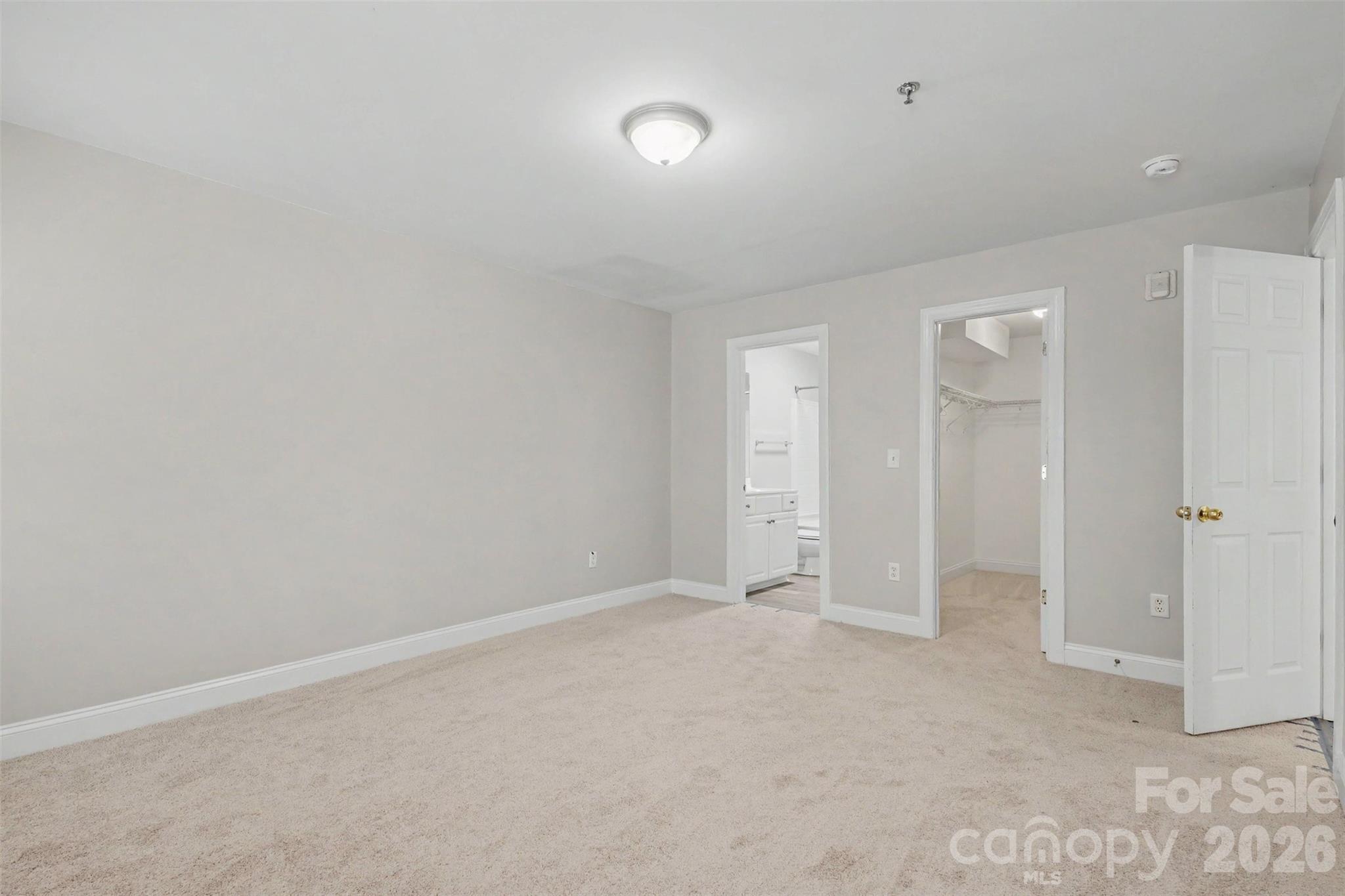 6858 Park Place Drive — Charlotte