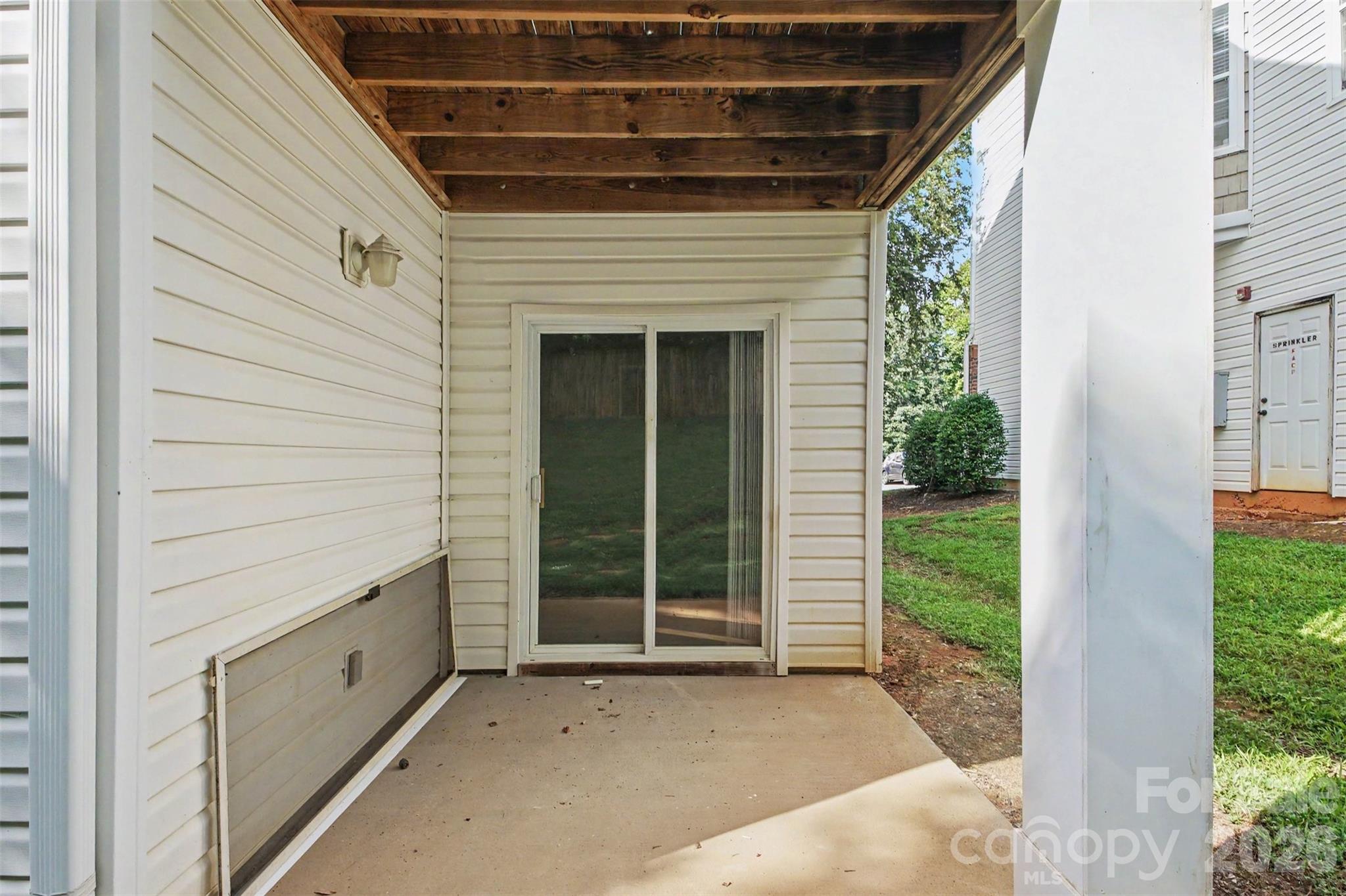 6858 Park Place Drive — Charlotte
