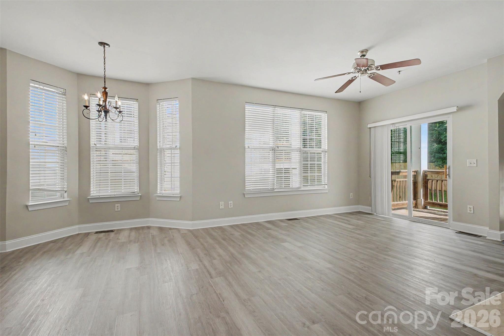 6858 Park Place Drive — Charlotte