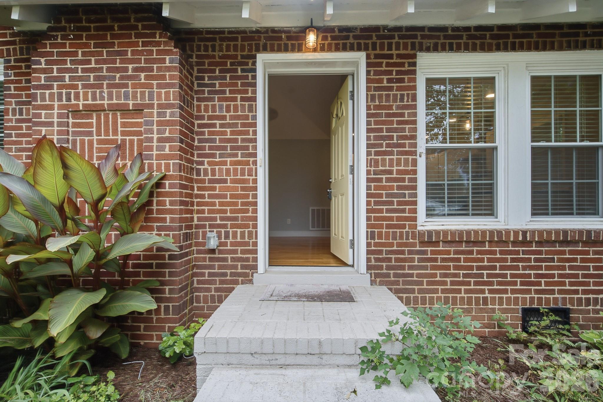 626 S Green Street — Statesville