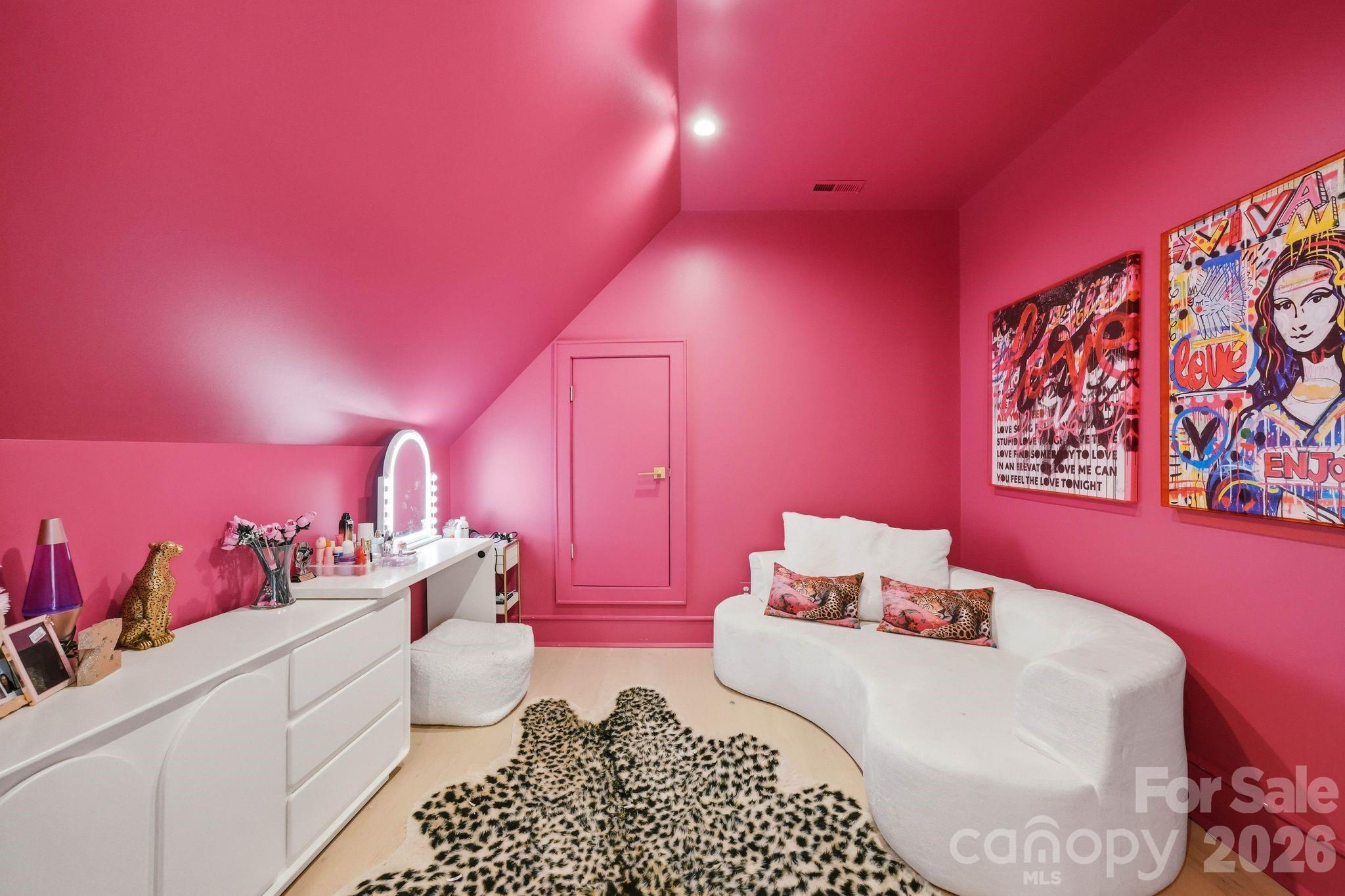 8821 Covey Rise Court — Charlotte
