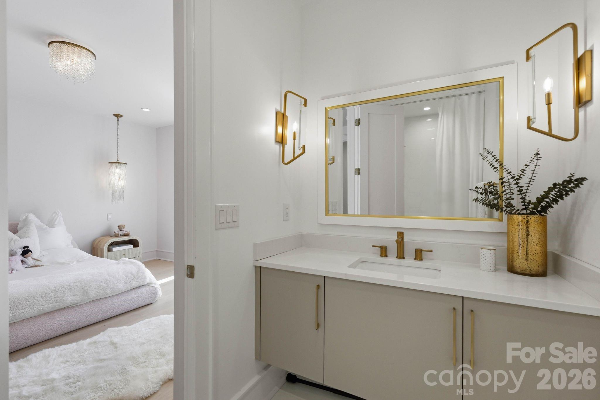 8821 Covey Rise Court — Charlotte