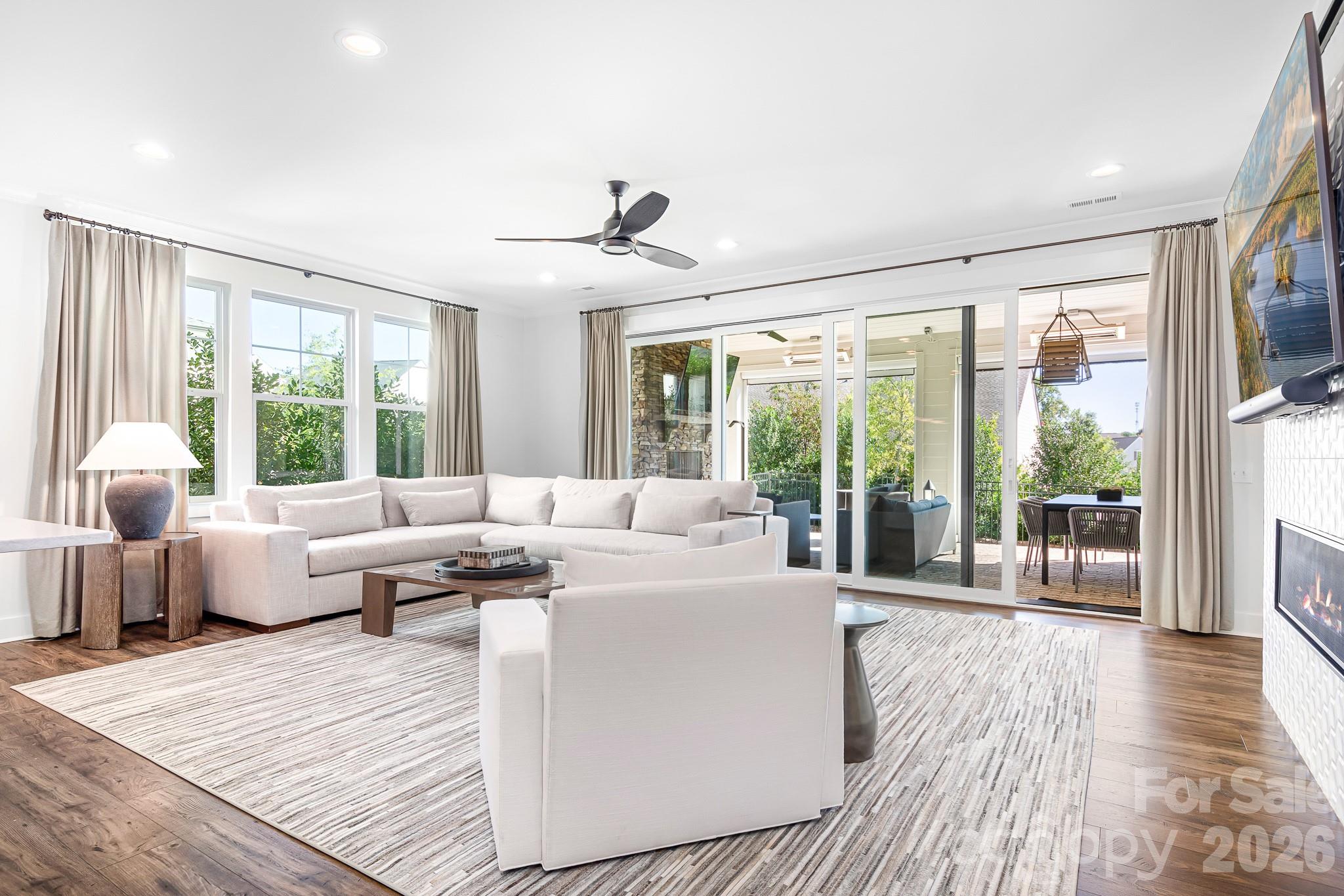 14903 Laura Michelle Road — Huntersville
