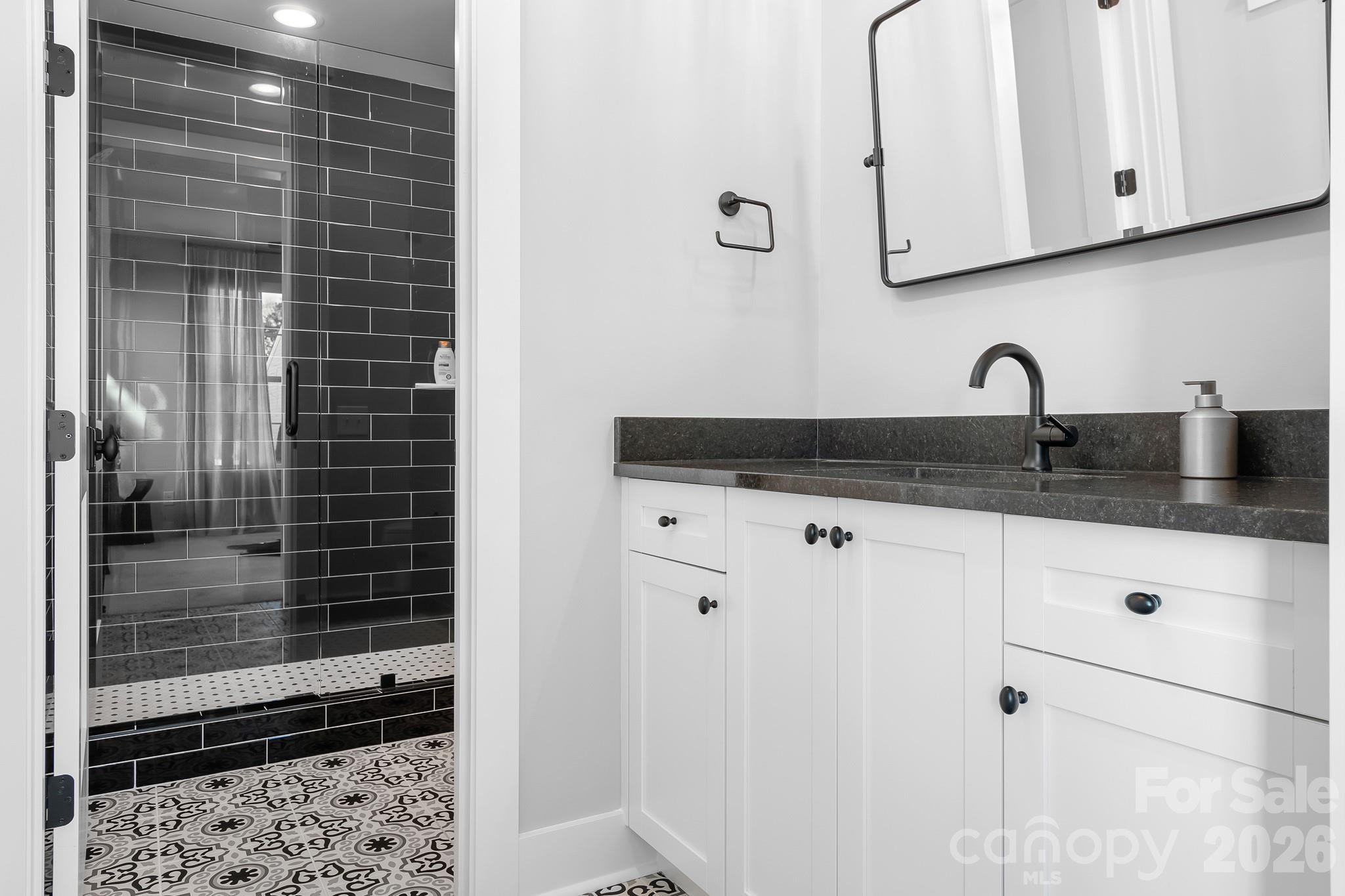 14903 Laura Michelle Road — Huntersville
