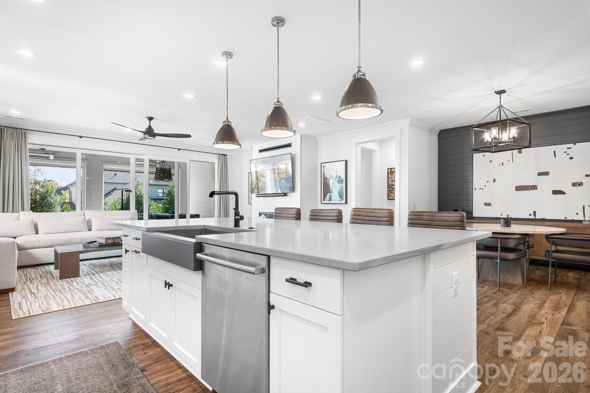 14903 Laura Michelle Road — Huntersville