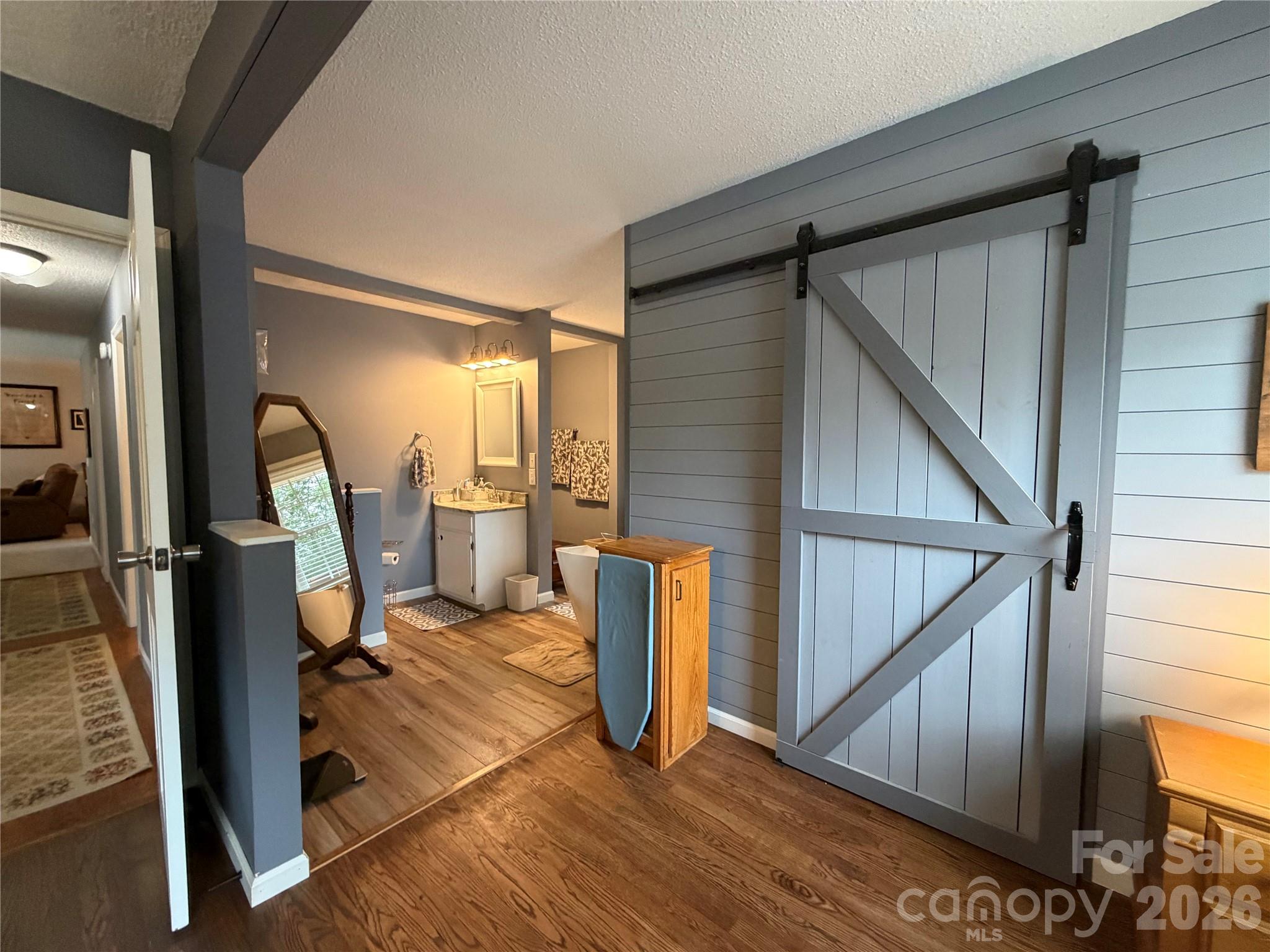 1000 Beaumont Poplar Street — North Wilkesboro