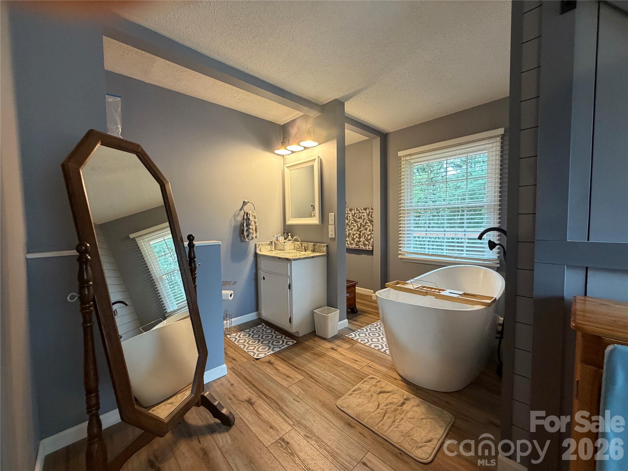 1000 Beaumont Poplar Street — North Wilkesboro