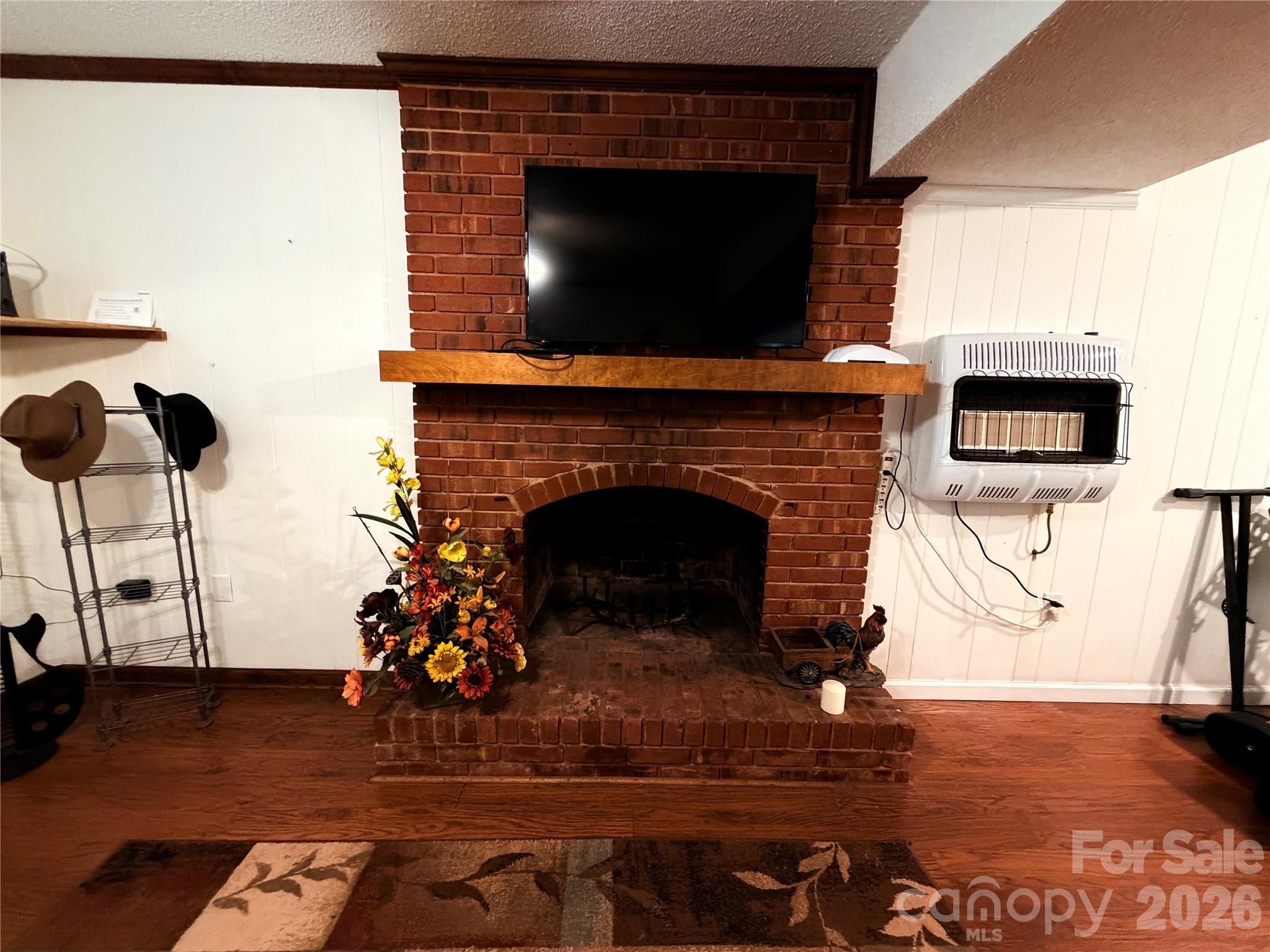1000 Beaumont Poplar Street — North Wilkesboro