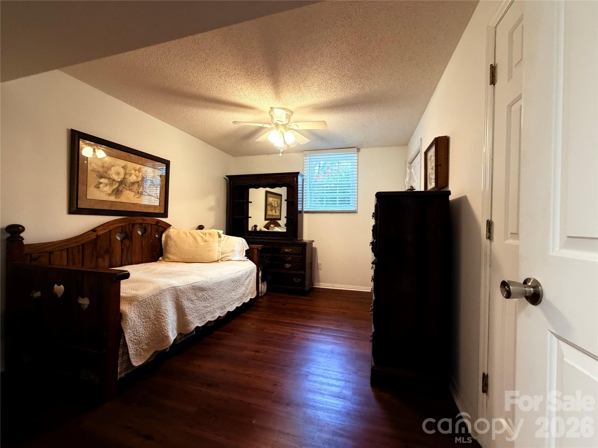 1000 Beaumont Poplar Street — North Wilkesboro