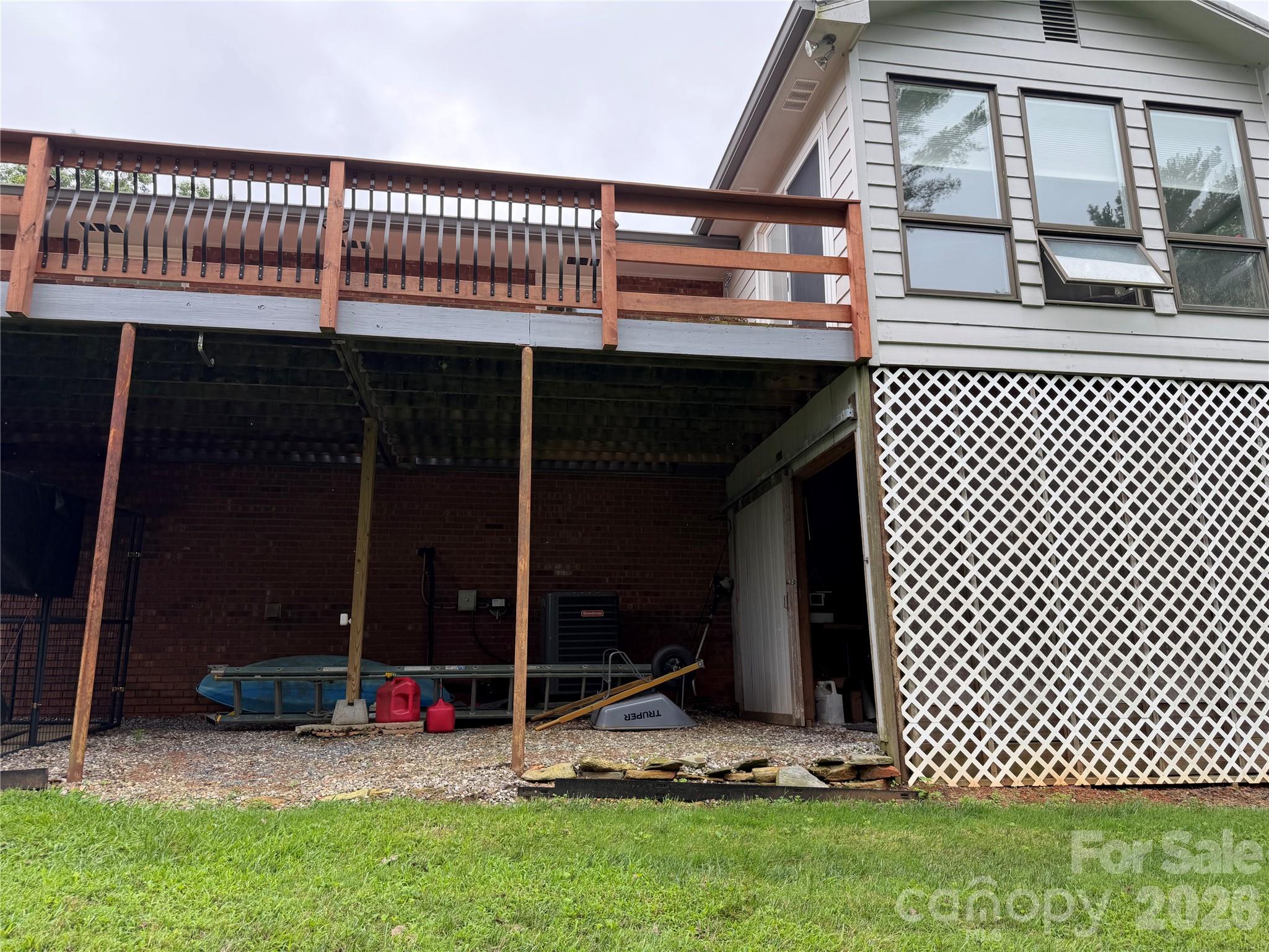 1000 Beaumont Poplar Street — North Wilkesboro