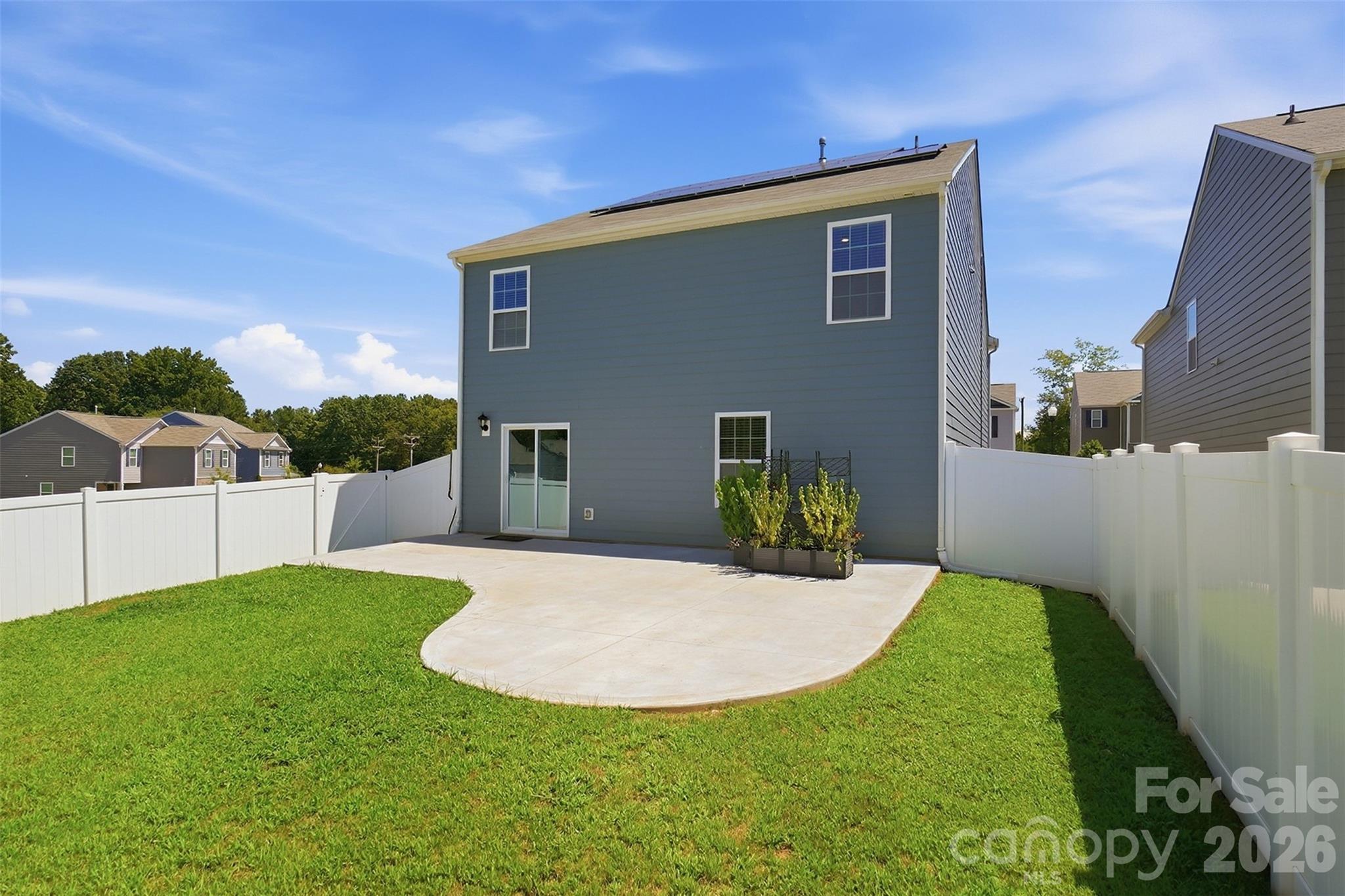 2141 Redstone Drive — York