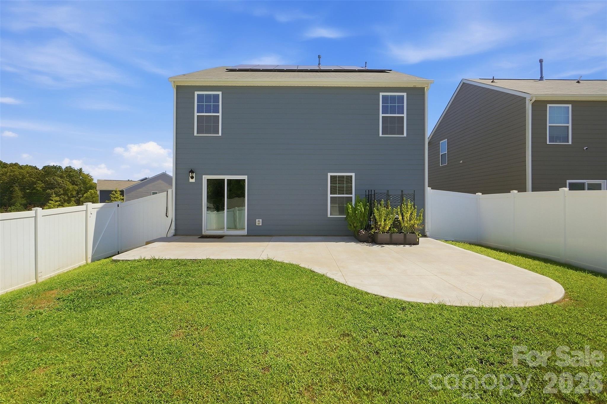 2141 Redstone Drive — York