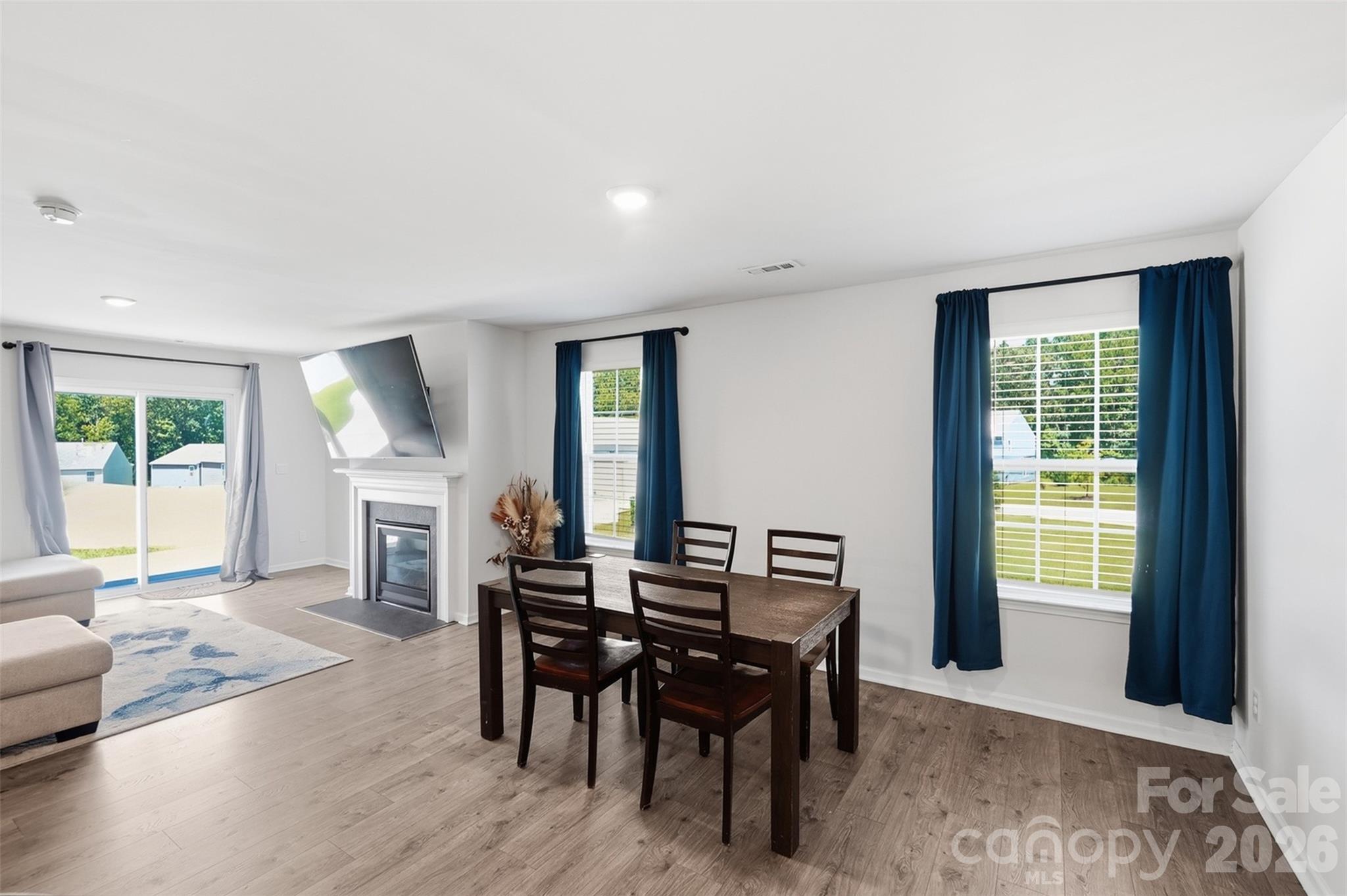 2141 Redstone Drive — York