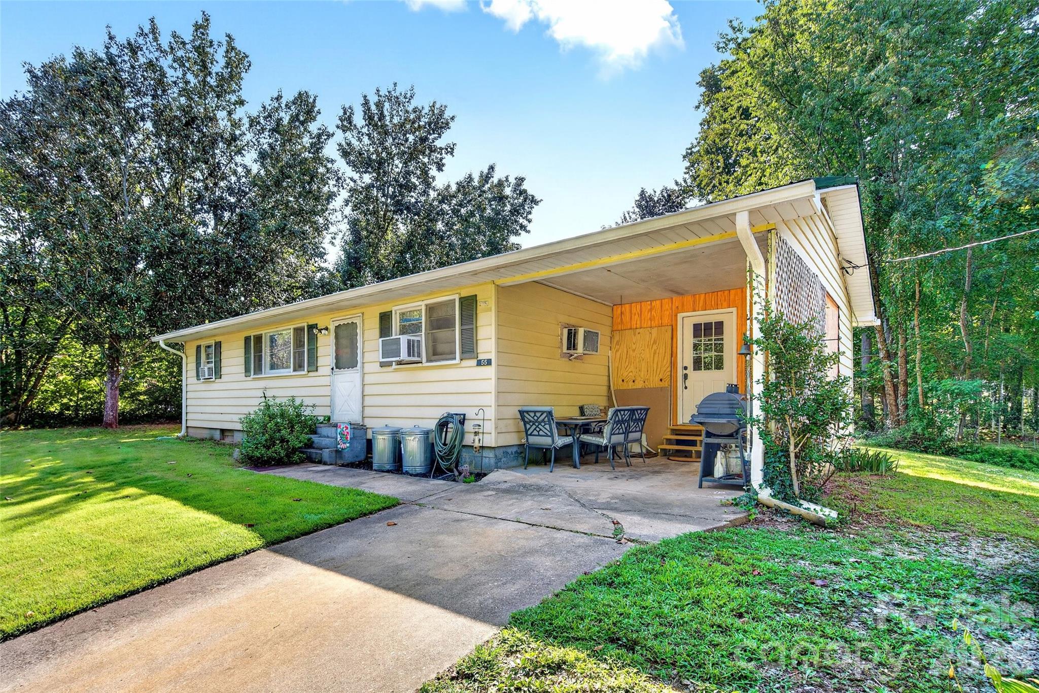 55 Edwards Drive — Nebo