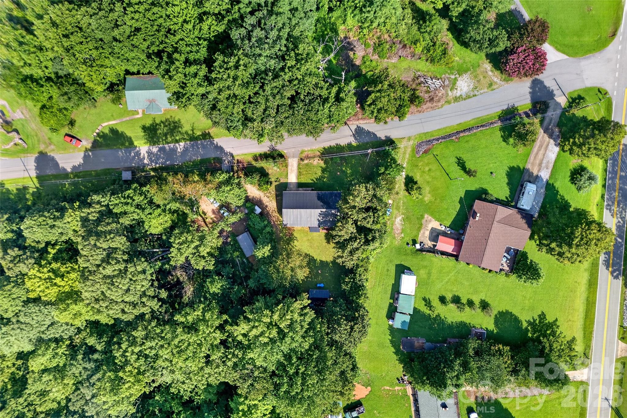 55 Edwards Drive — Nebo