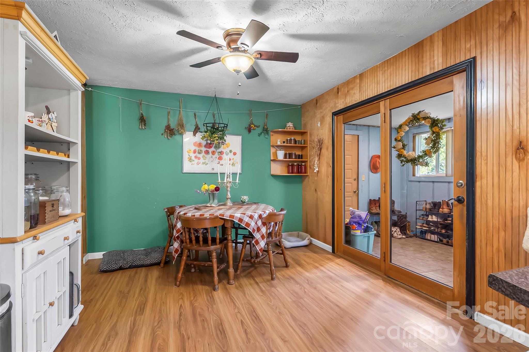 312 Hidden Valley Circle — Canton