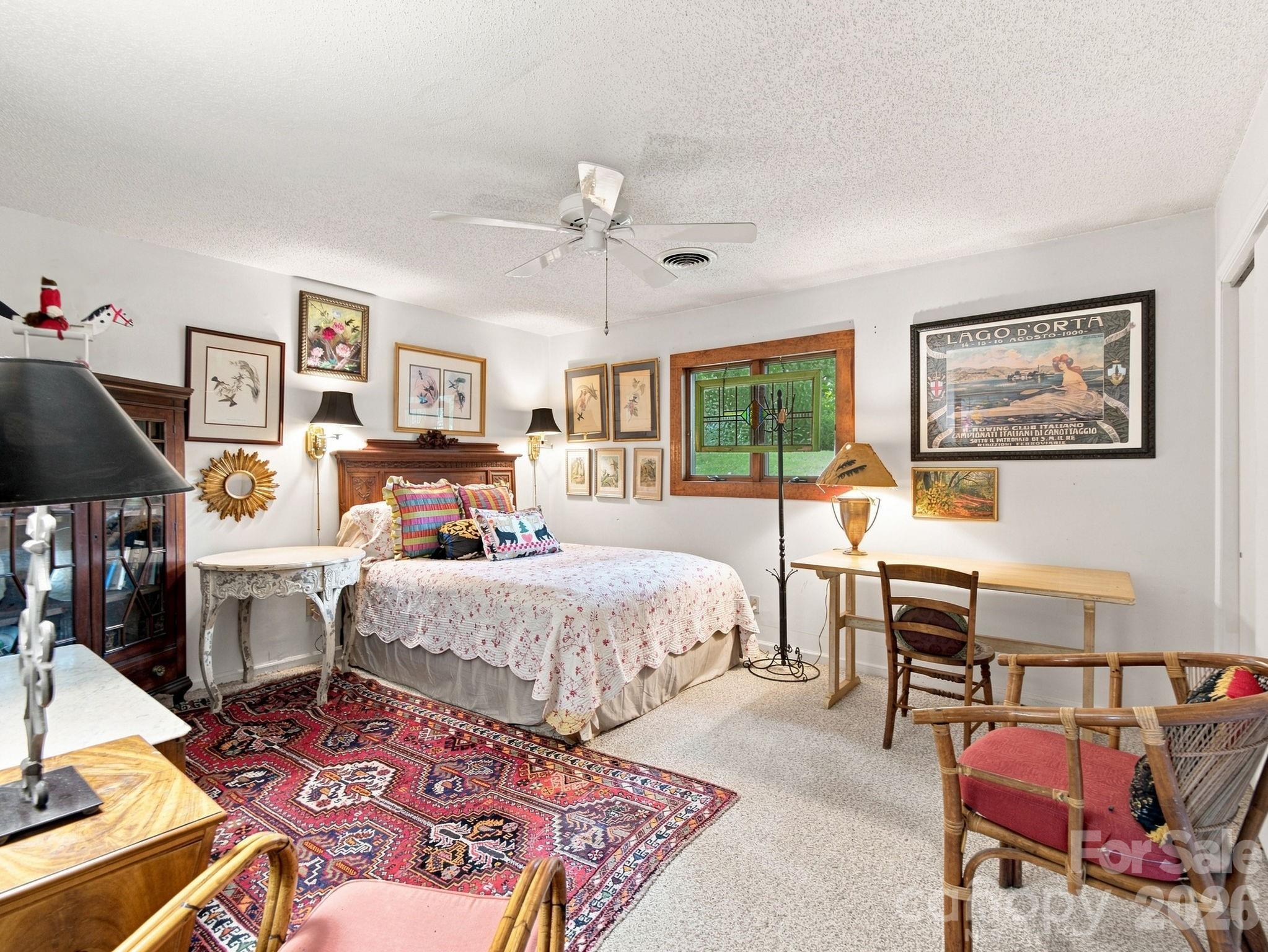 327 Summit Road — Tryon