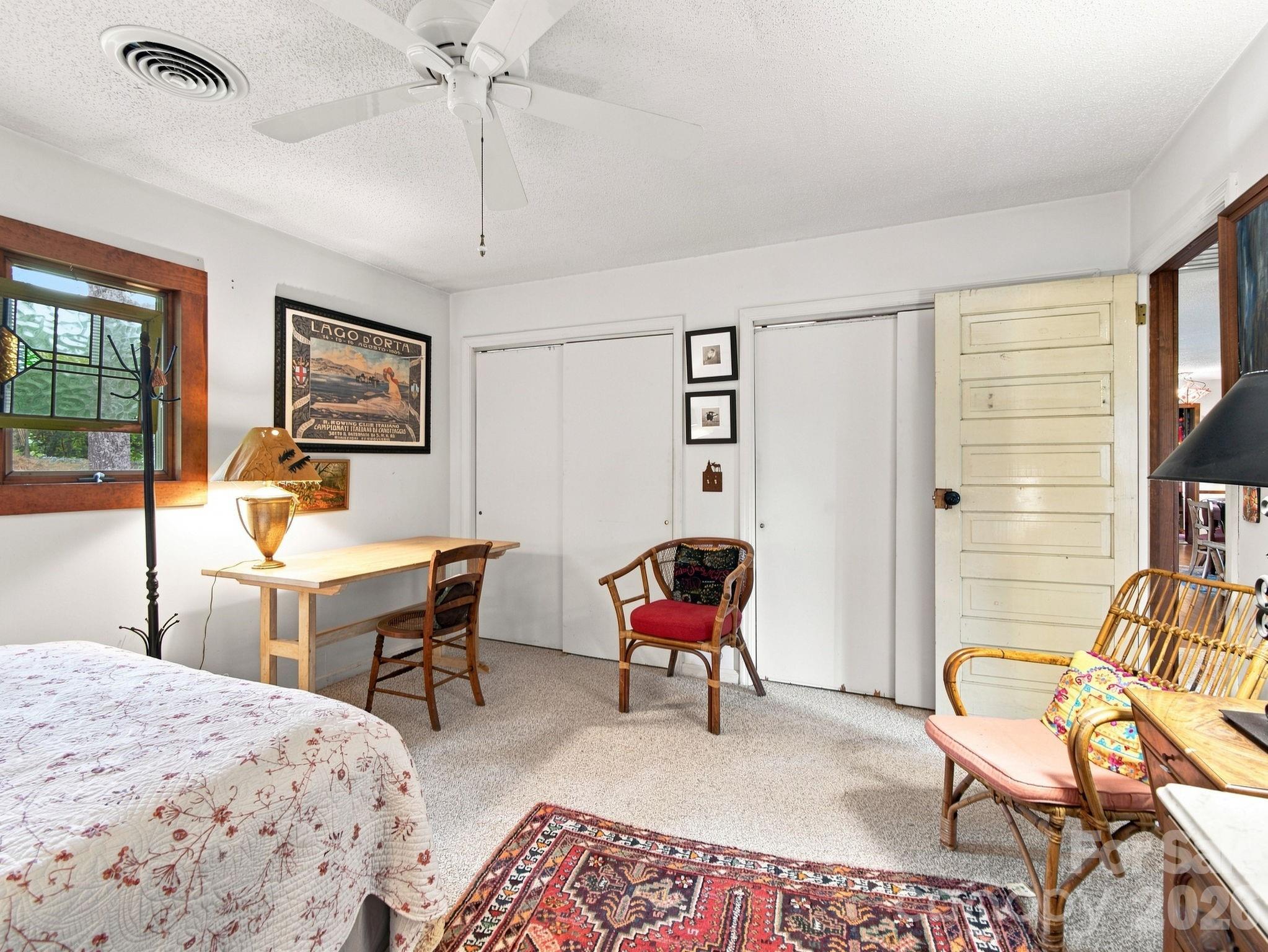 327 Summit Road — Tryon