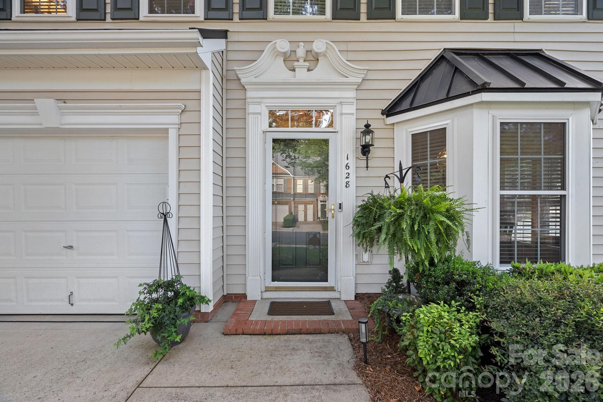 1628 Backcreek Lane — Gastonia