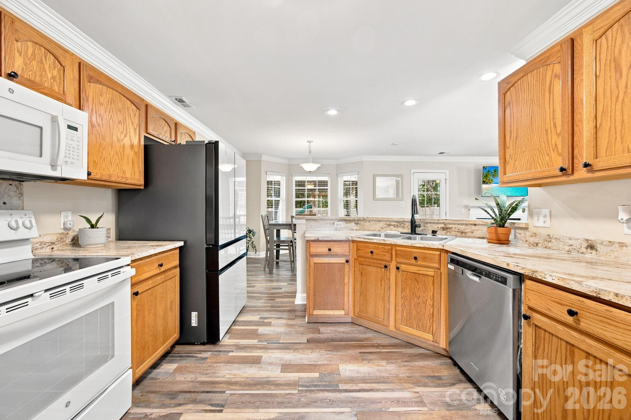 9709 Nannyberry Lane — Charlotte