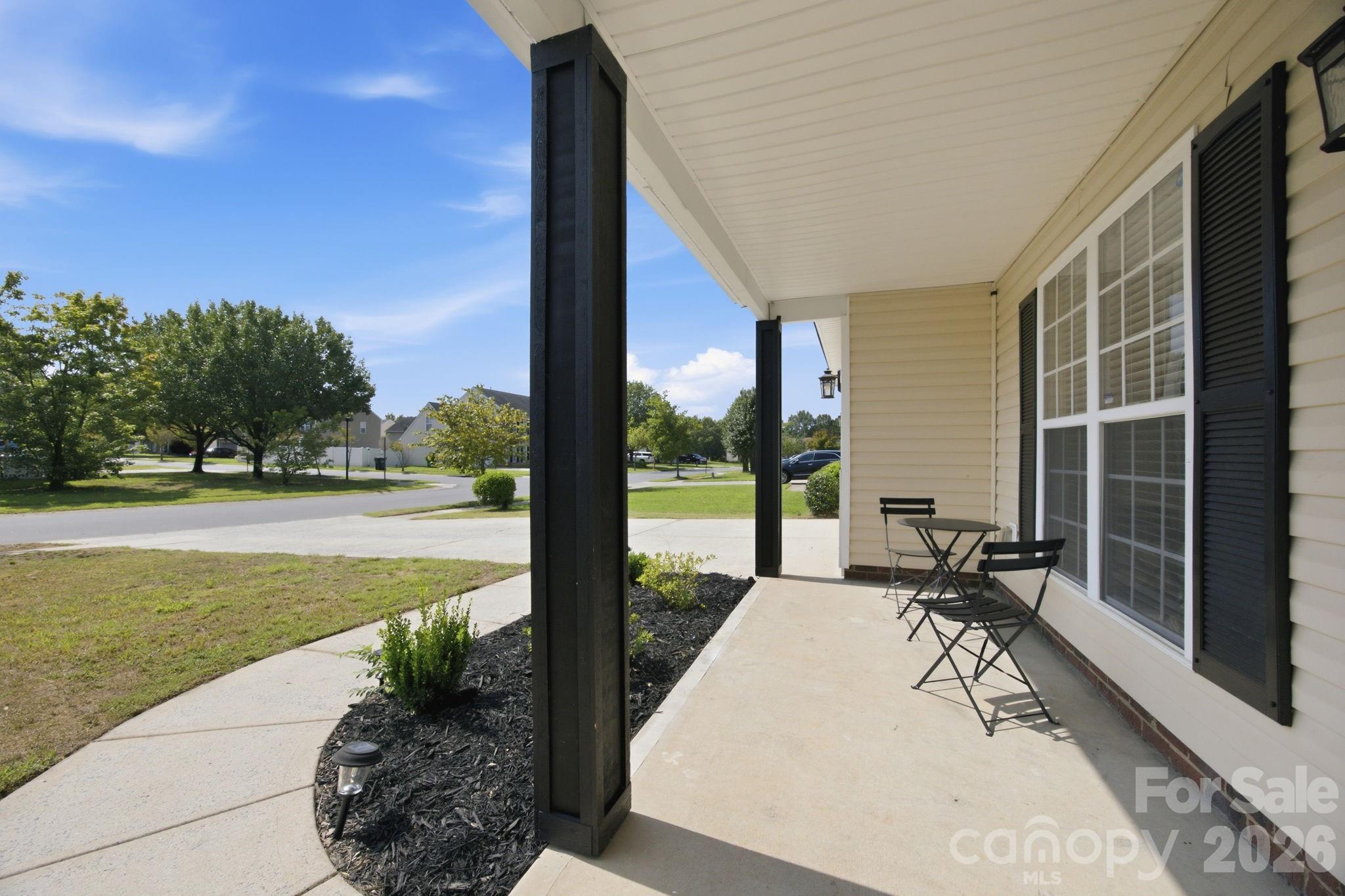9709 Nannyberry Lane — Charlotte