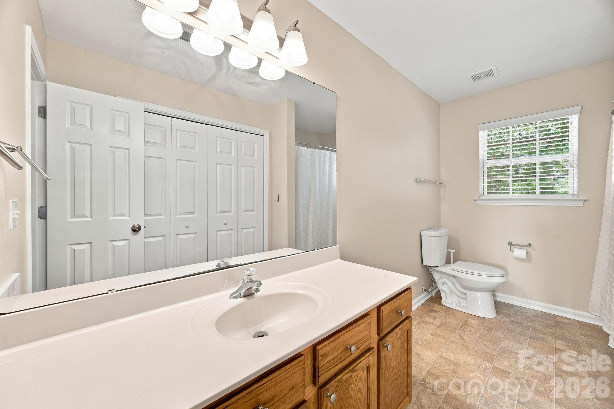 9709 Nannyberry Lane — Charlotte