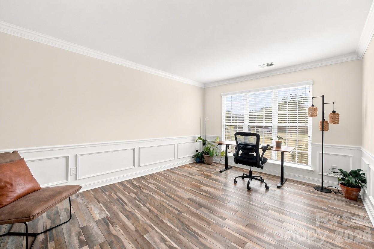 9709 Nannyberry Lane — Charlotte