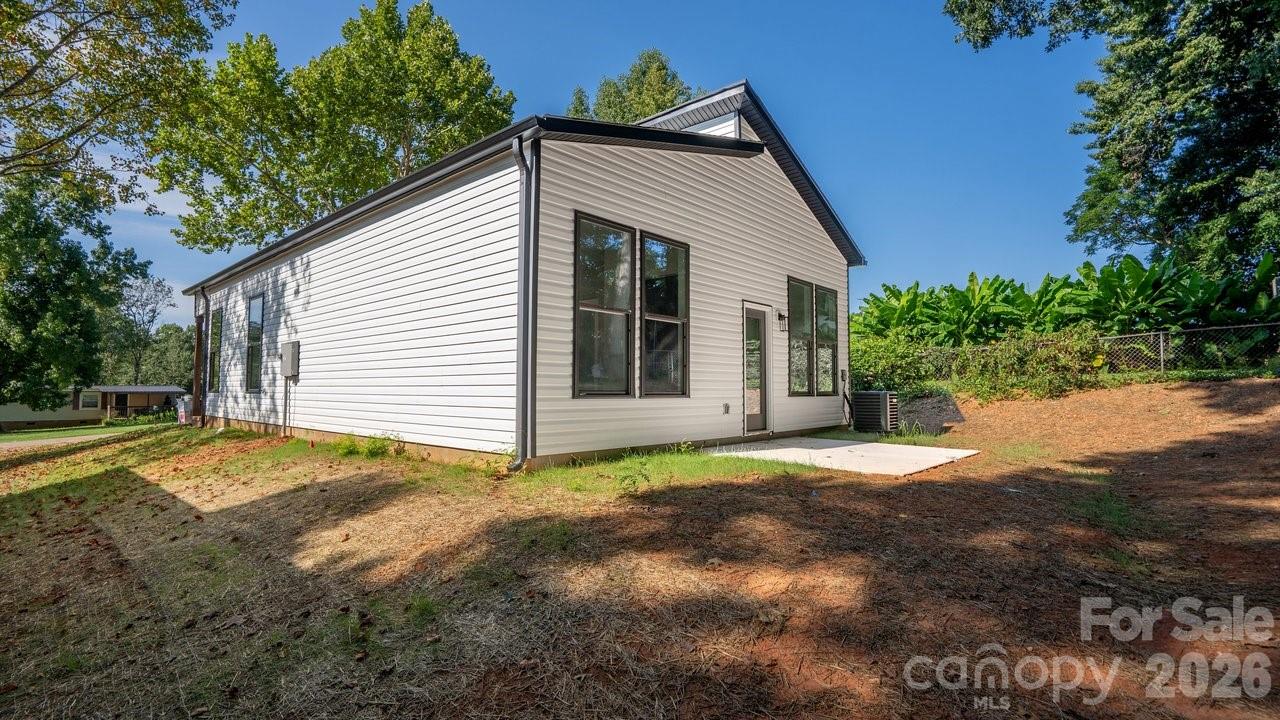 140 Norris Drive — Salisbury