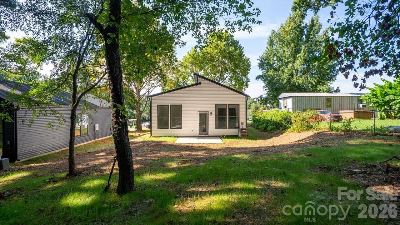 140 Norris Drive — Salisbury
