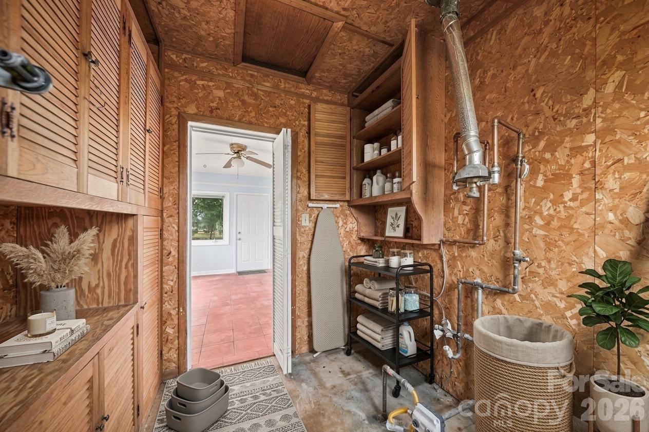 3029 Rosehill Drive — Charlotte