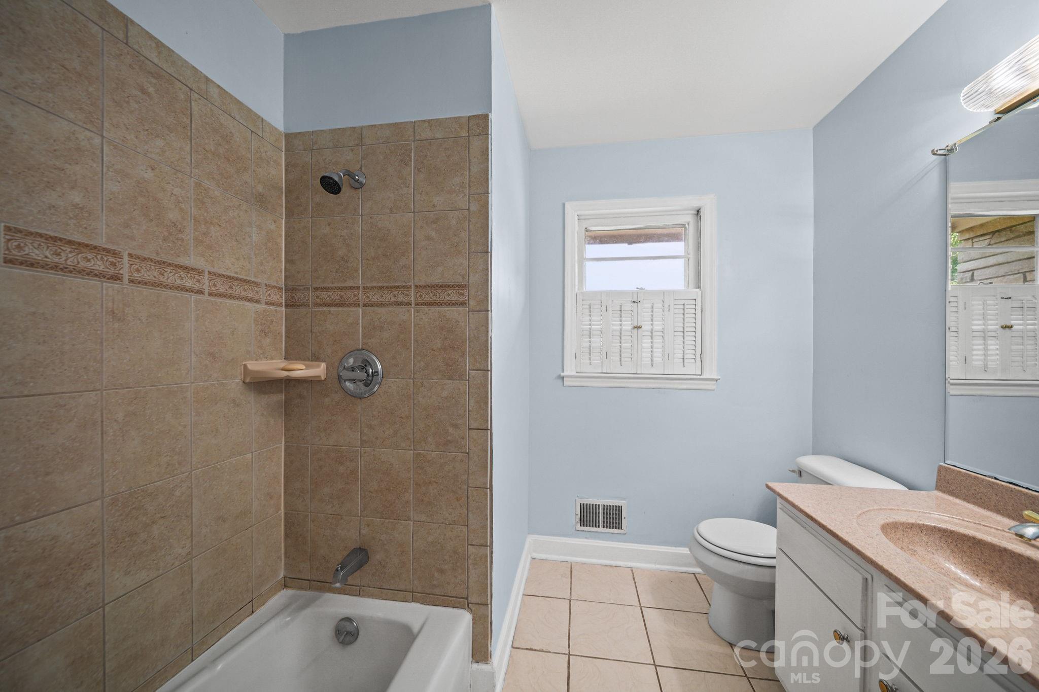 3029 Rosehill Drive — Charlotte
