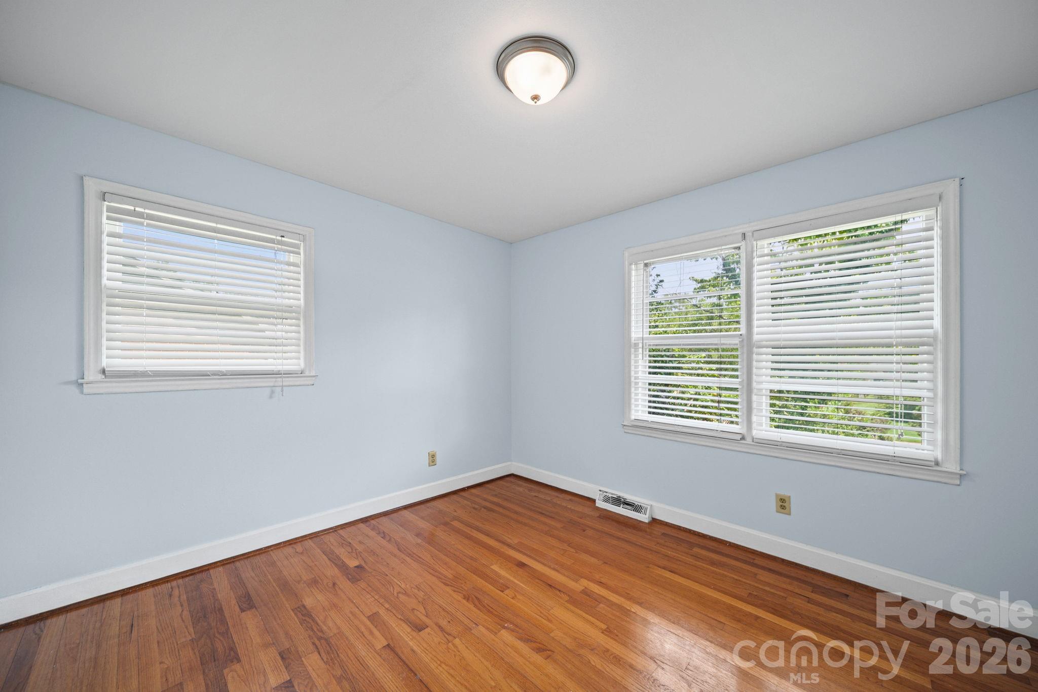 3029 Rosehill Drive — Charlotte