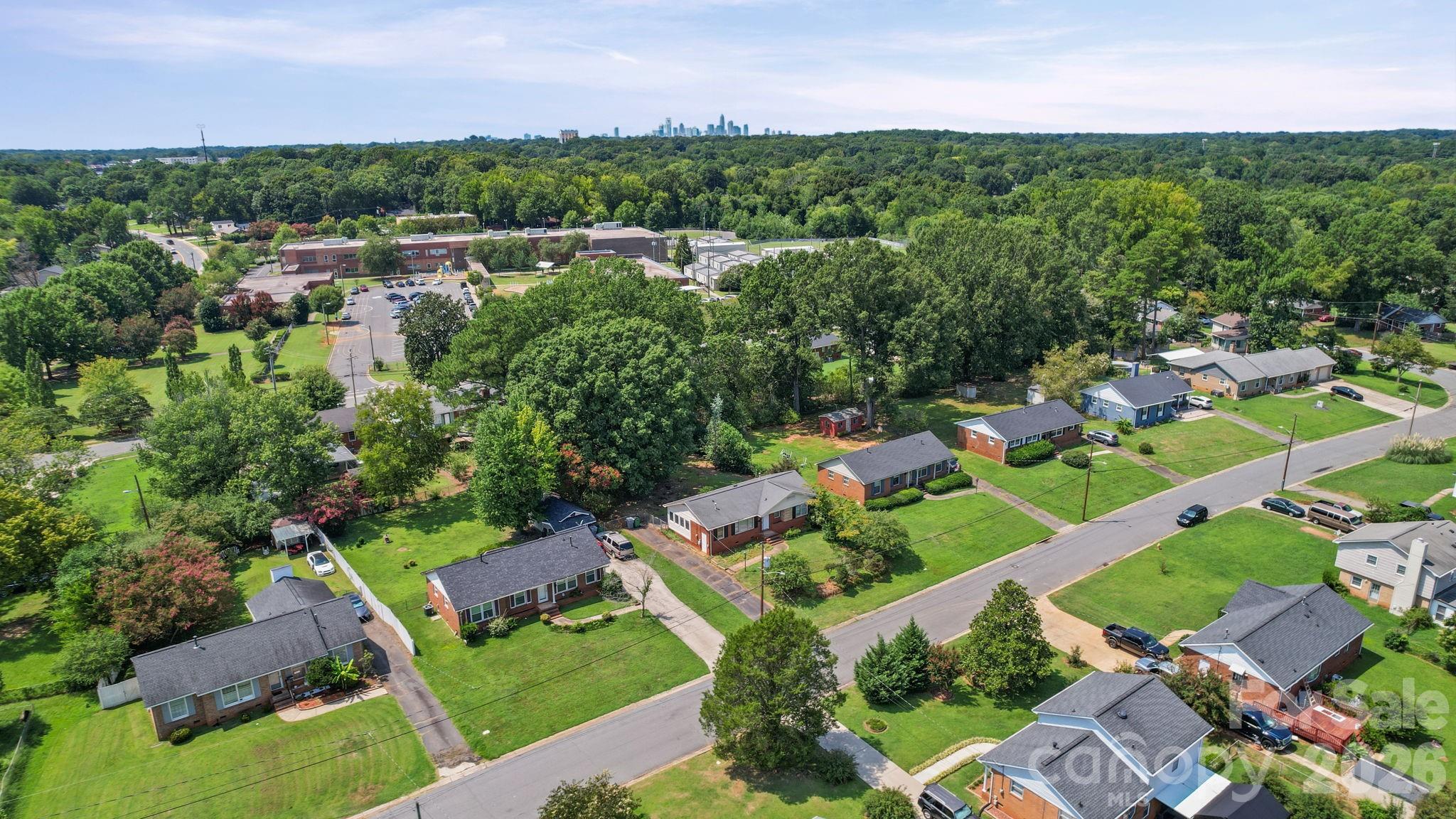3029 Rosehill Drive — Charlotte