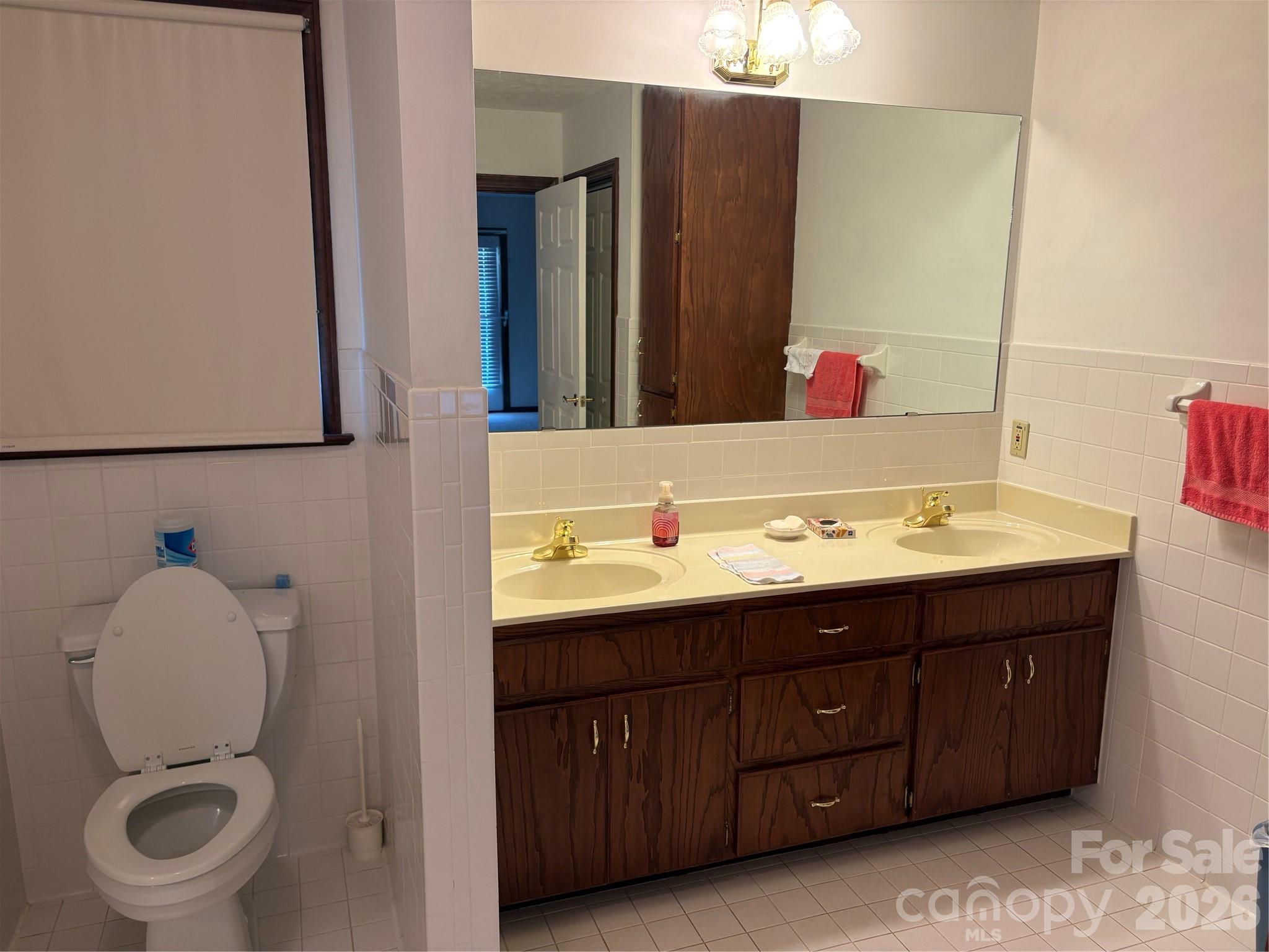 1308 Salem Road — Morganton