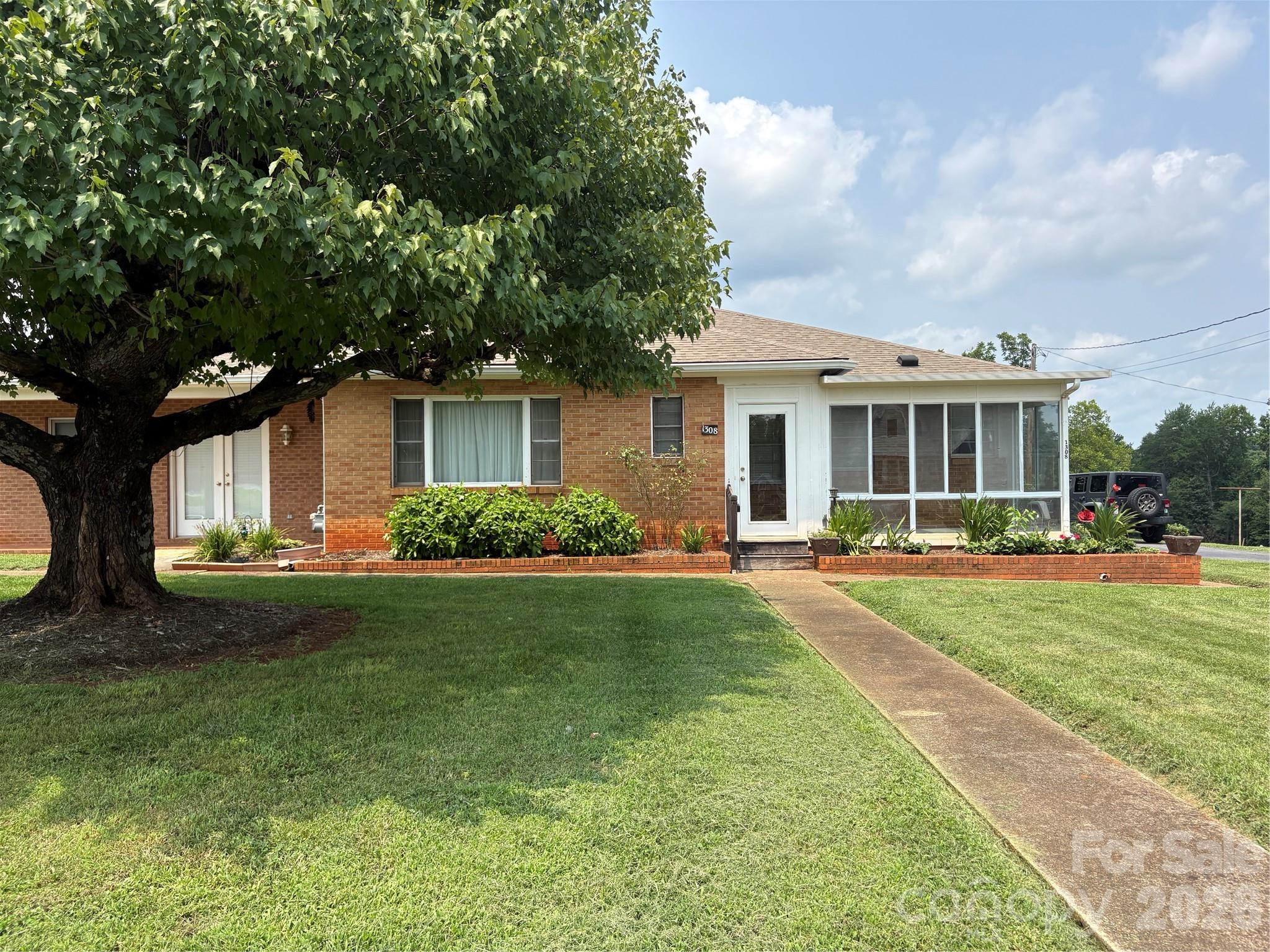 1308 Salem Road — Morganton