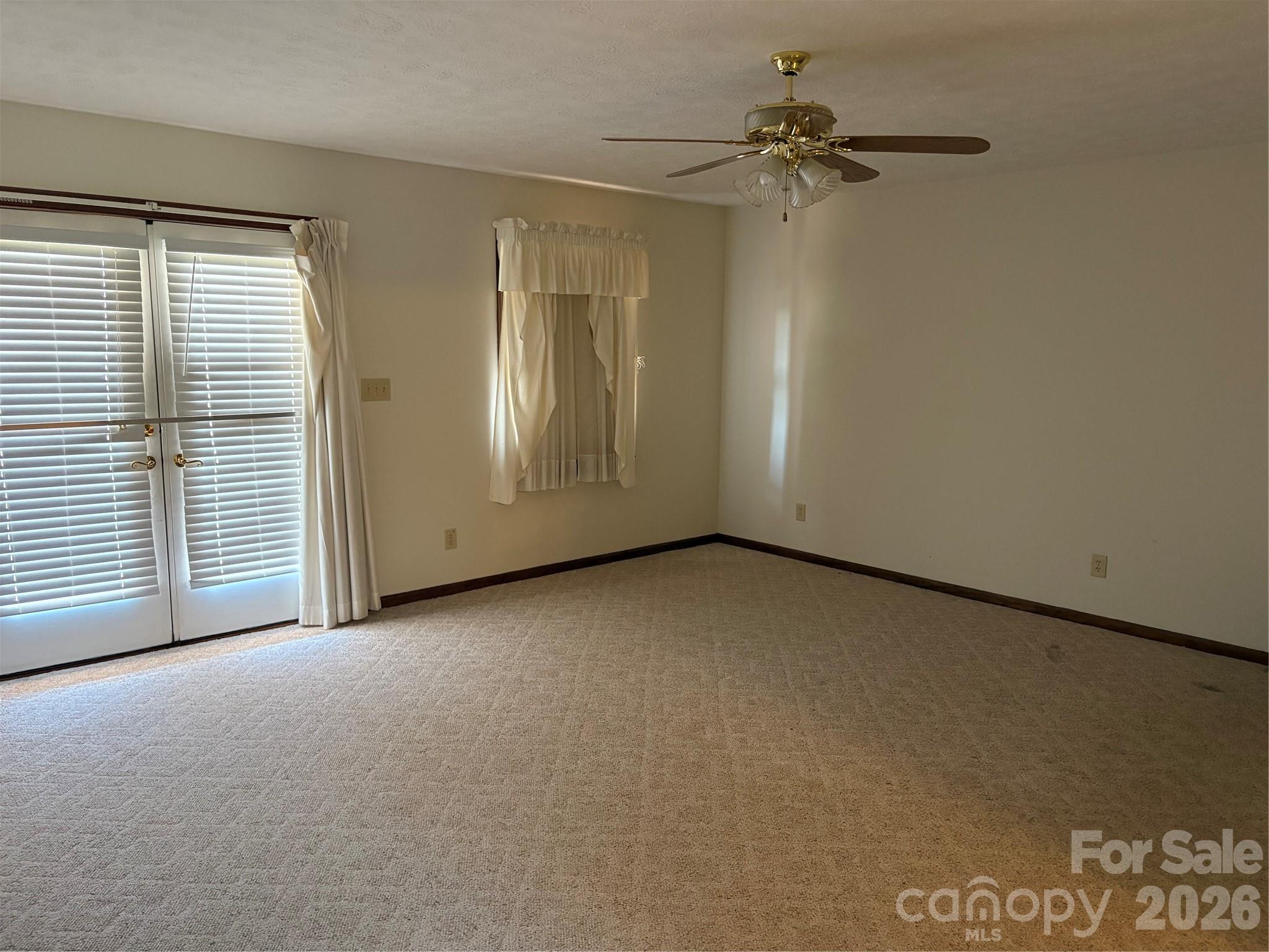 1308 Salem Road — Morganton